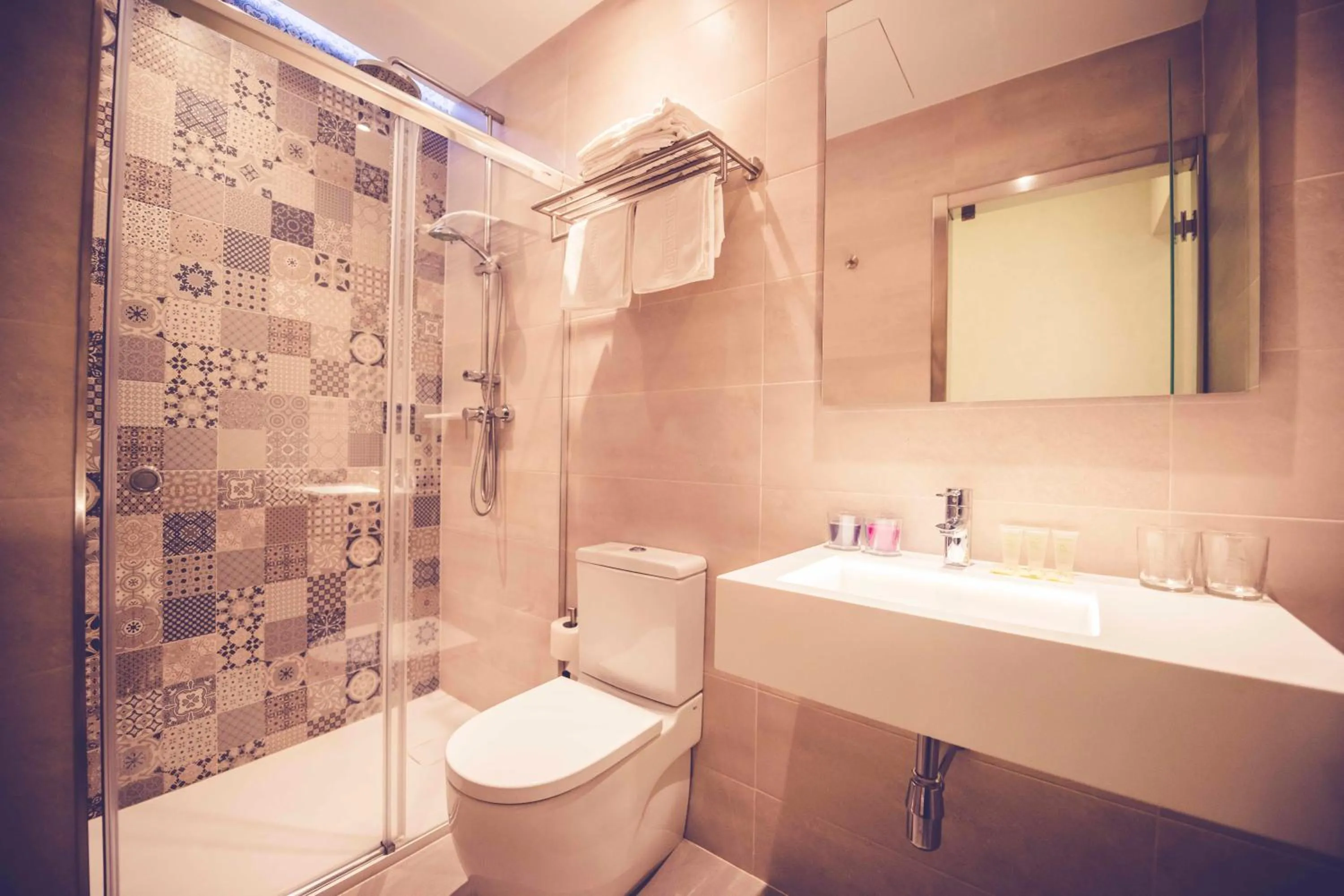 Bathroom in Hostal Lisboa