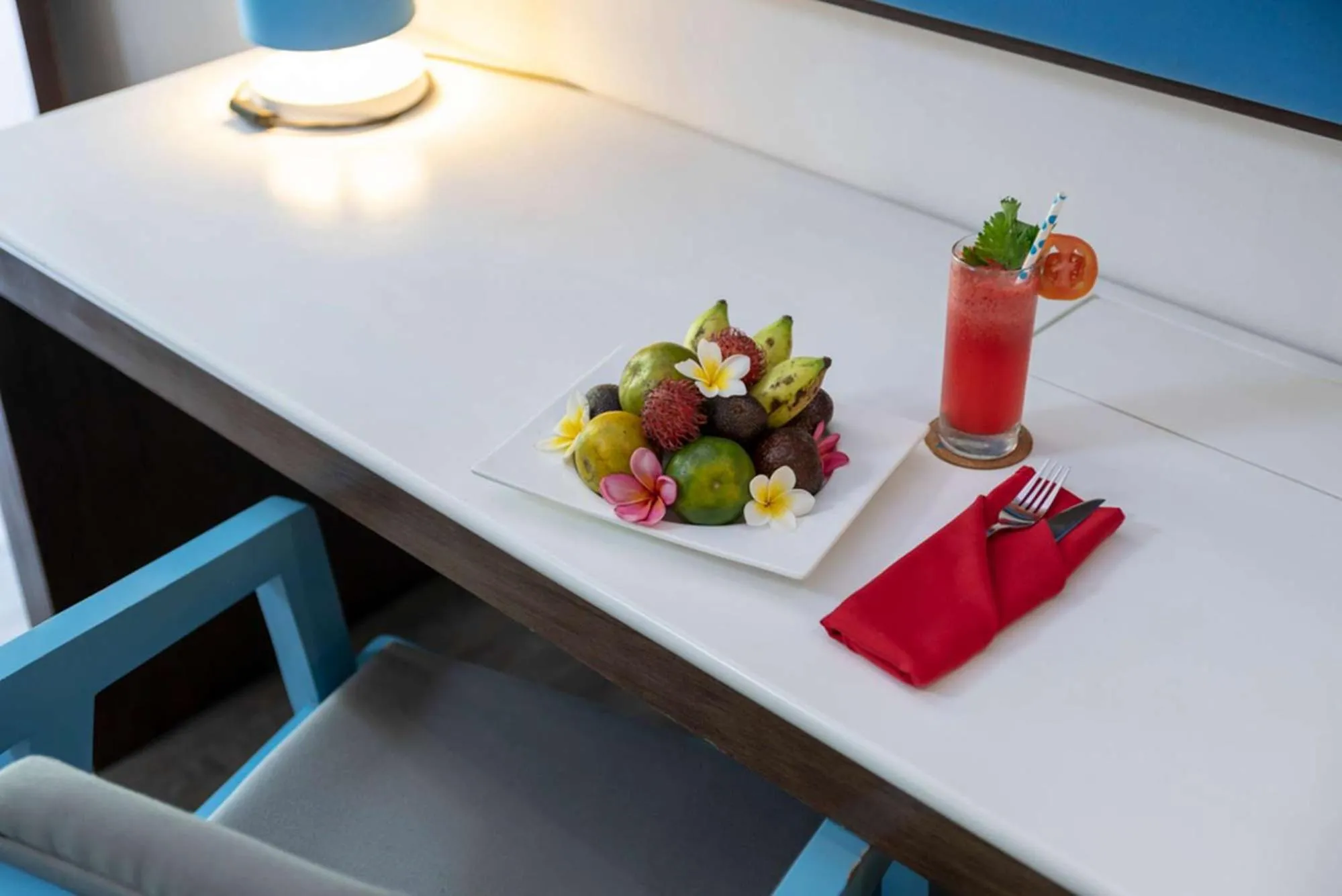 Food and drinks in SOL by Meliá Kuta Bali