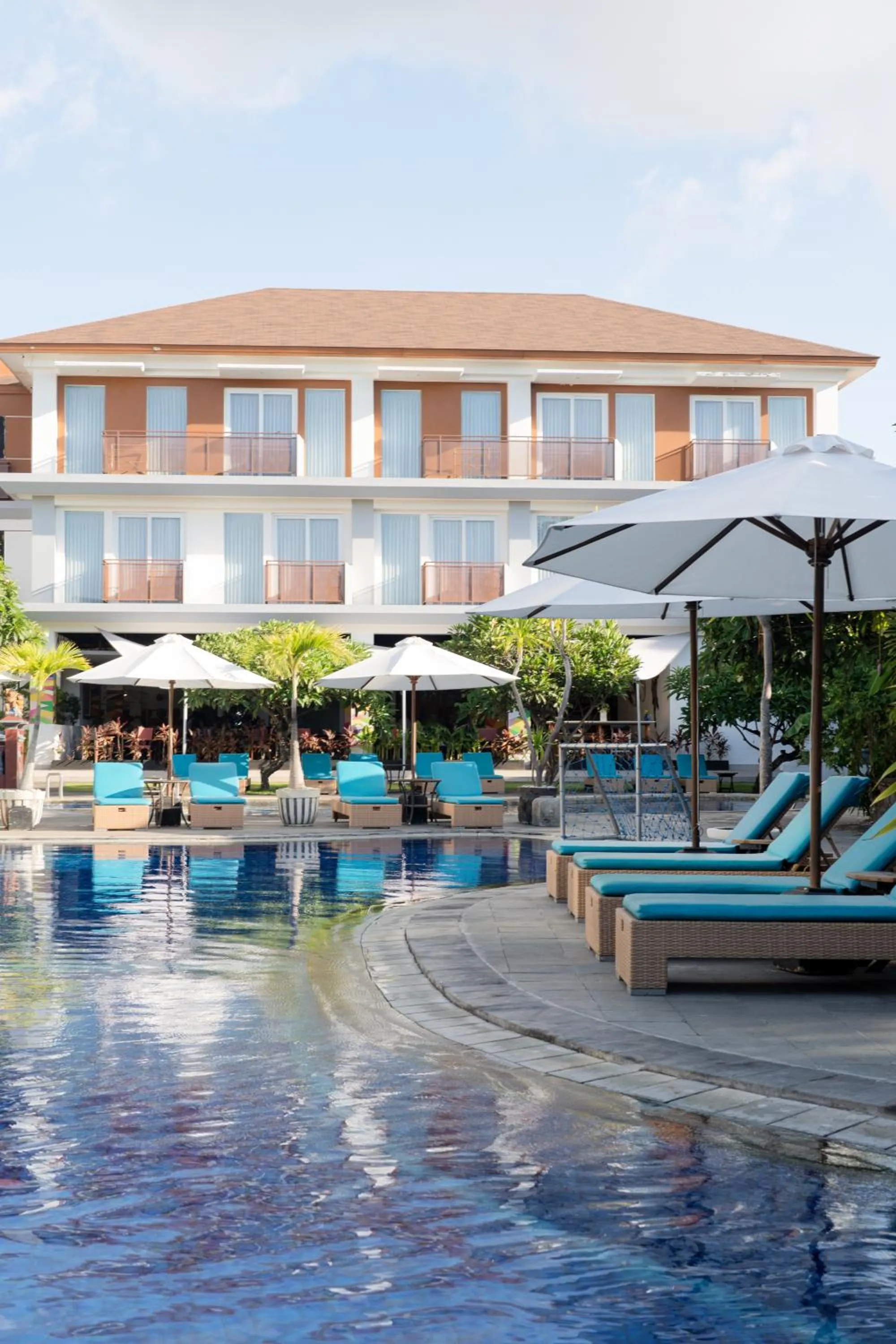 Swimming Pool in SOL by Meliá Kuta Bali