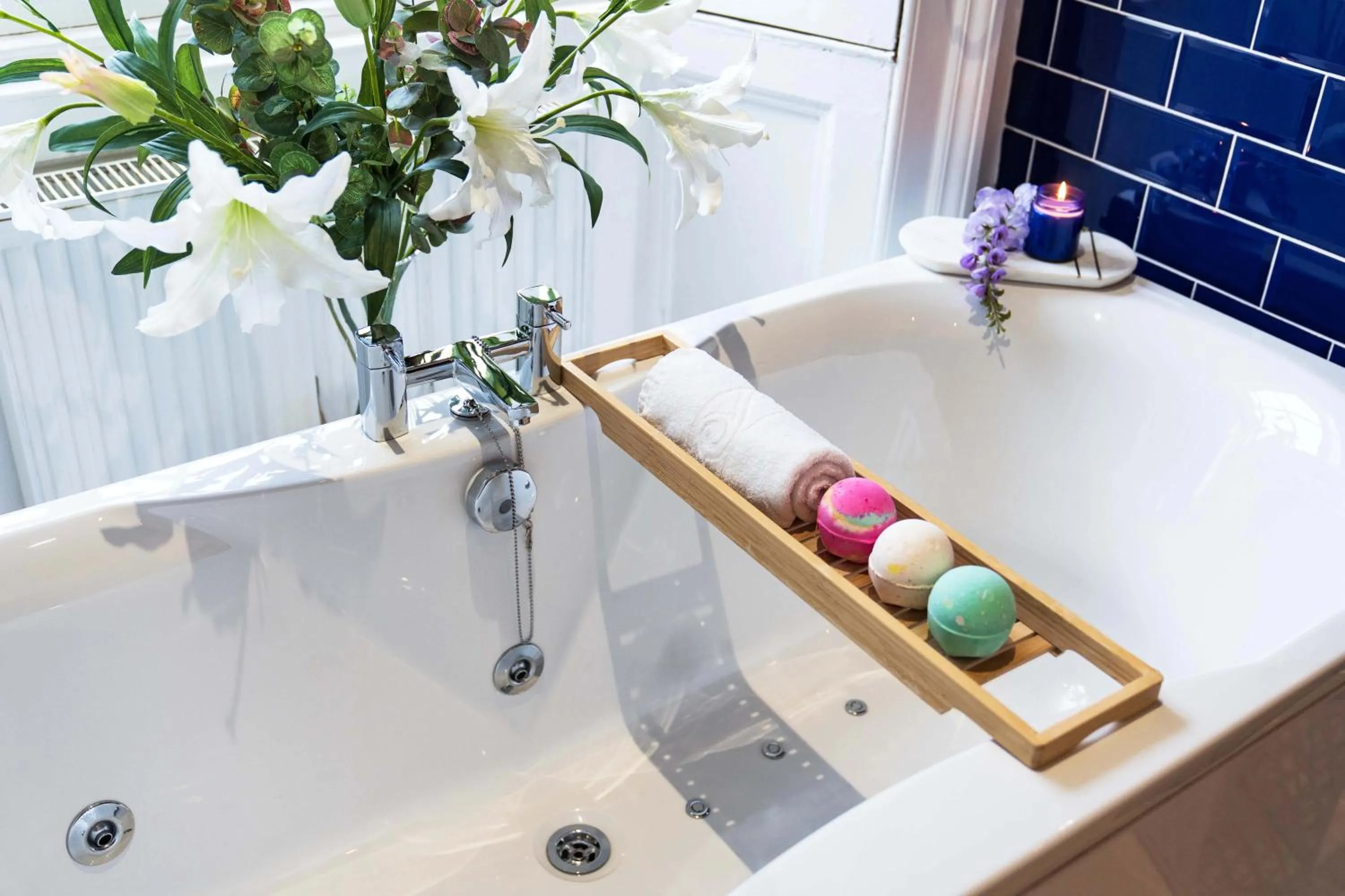 Bathroom in Hanover 71 Suites