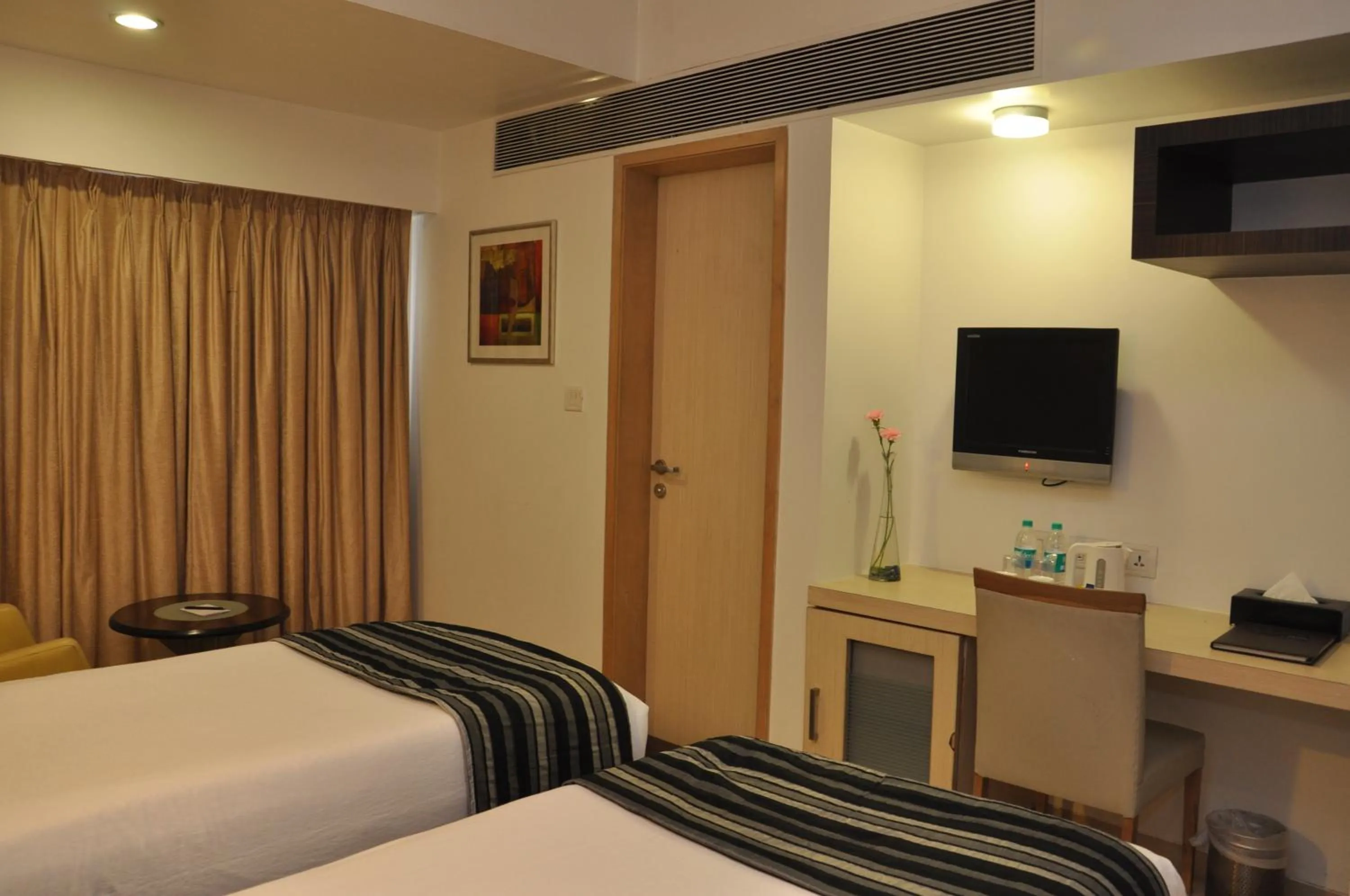 Decorative detail, Bed in The Oriental Residency