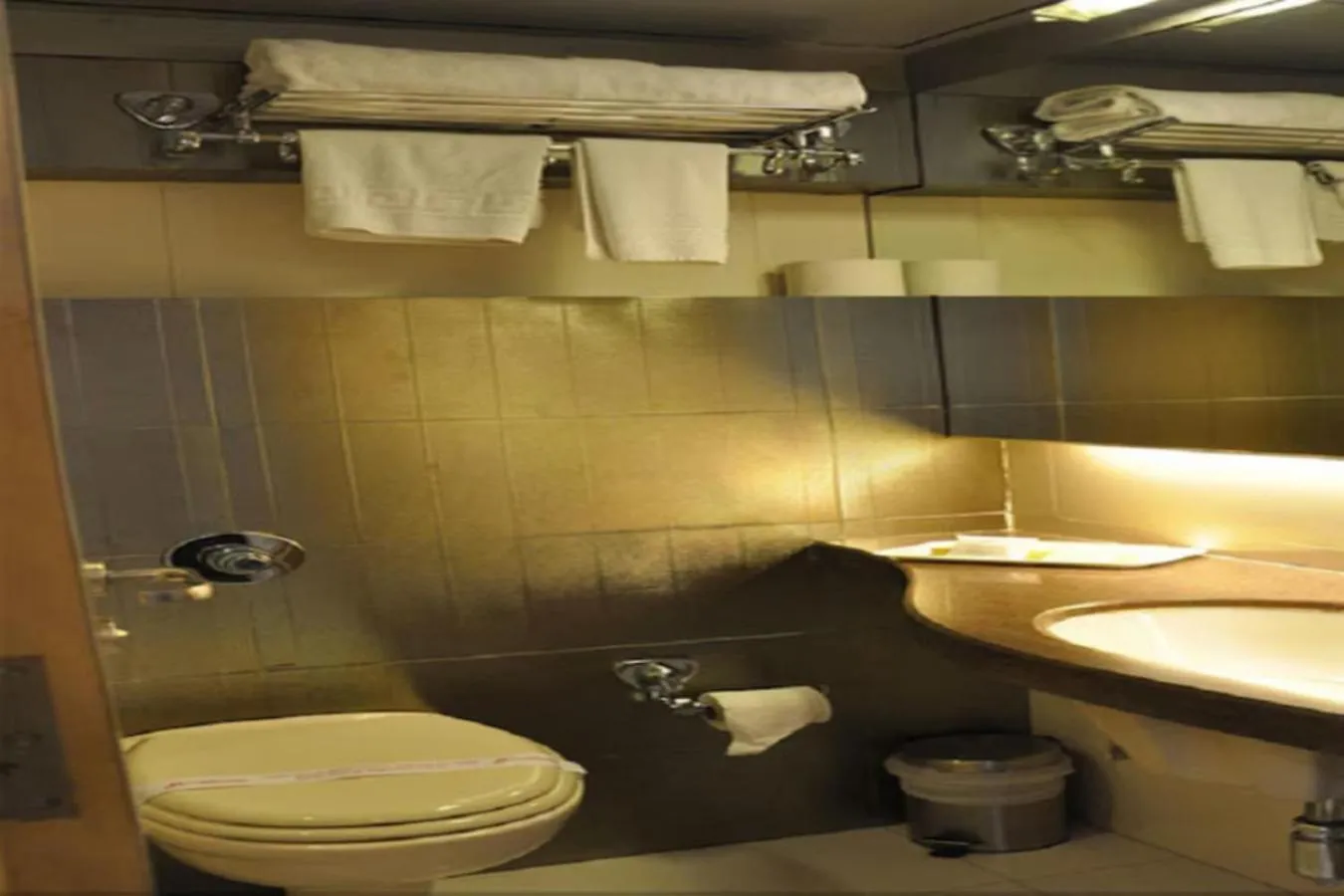 Bathroom in The Oriental Residency