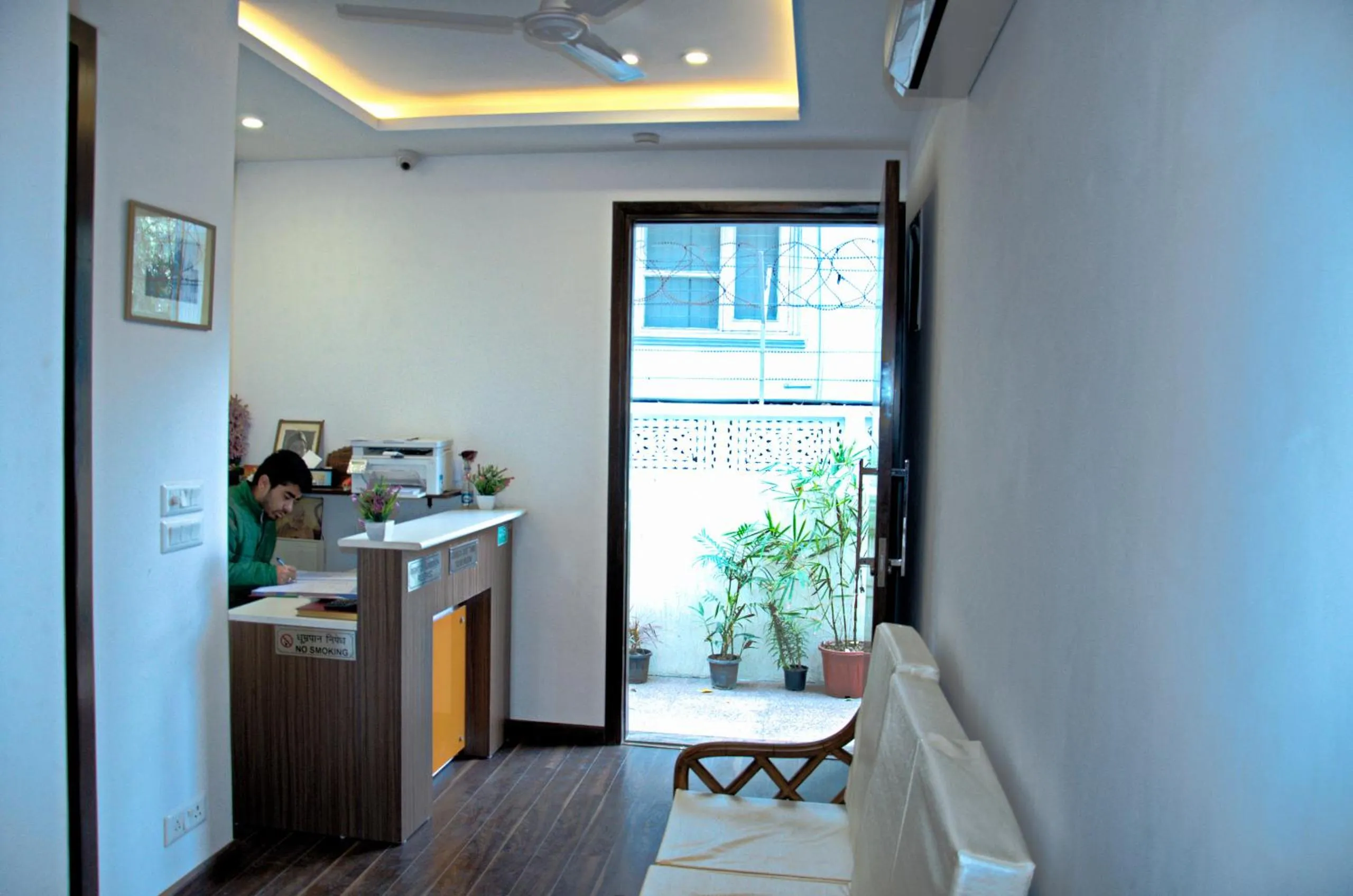 Seating area in Orania B & B by Atsar