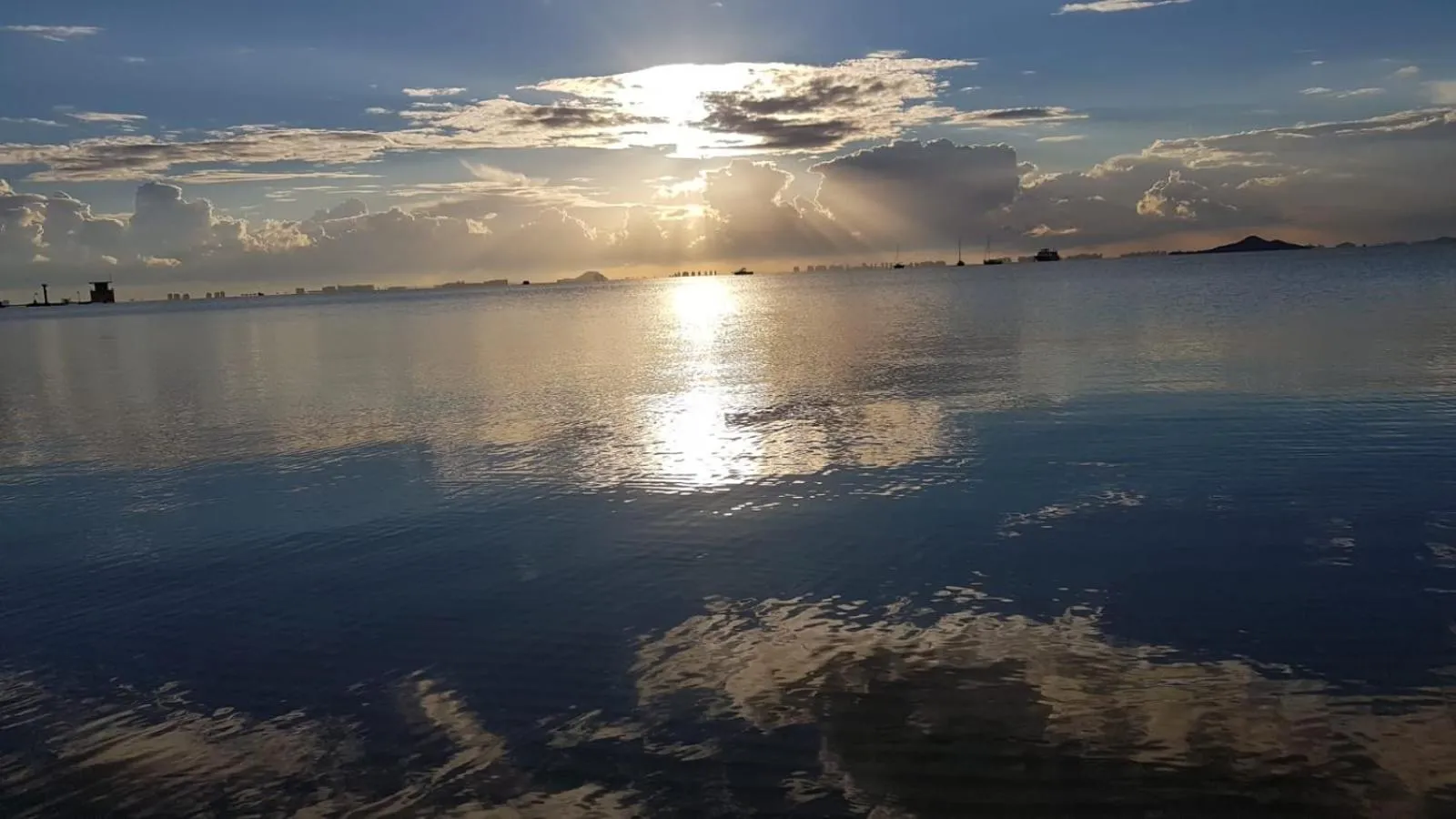 Sea view in Destinos De Sol Los Alcazares - Montepío Minería