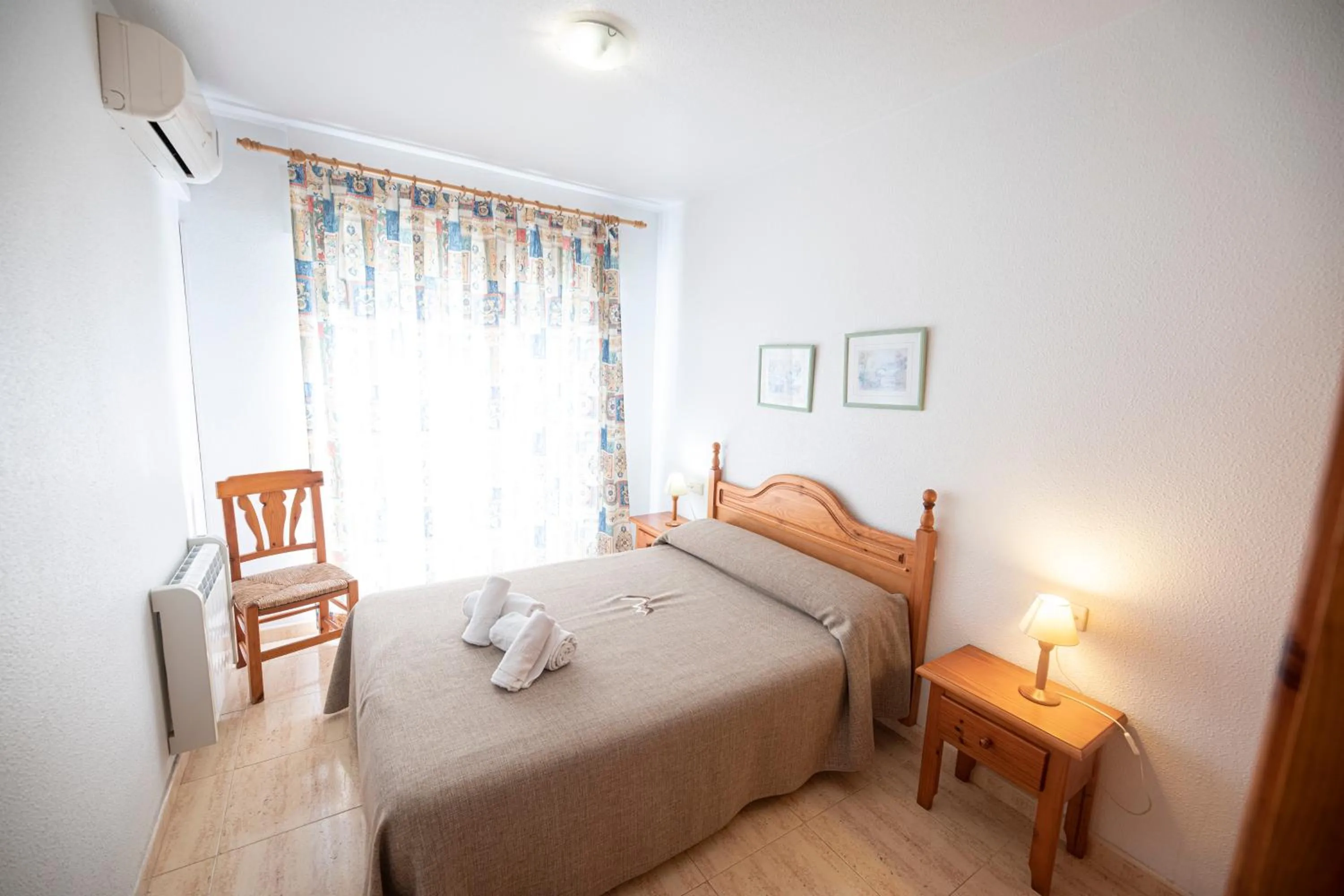 Photo of the whole room, Bed in Destinos De Sol Los Alcazares - Montepío Minería