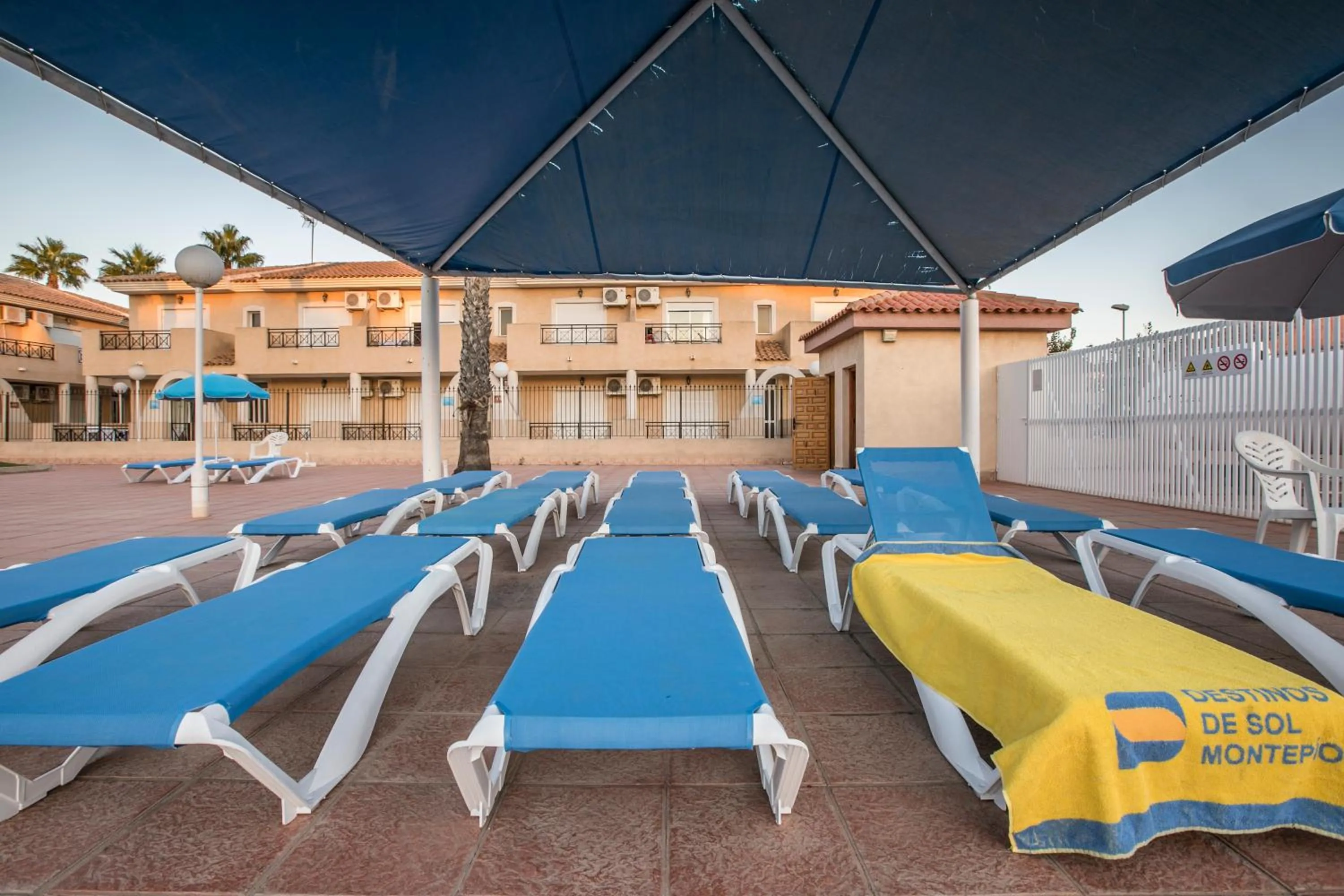 Swimming pool in Destinos De Sol Los Alcazares - Montepío Minería