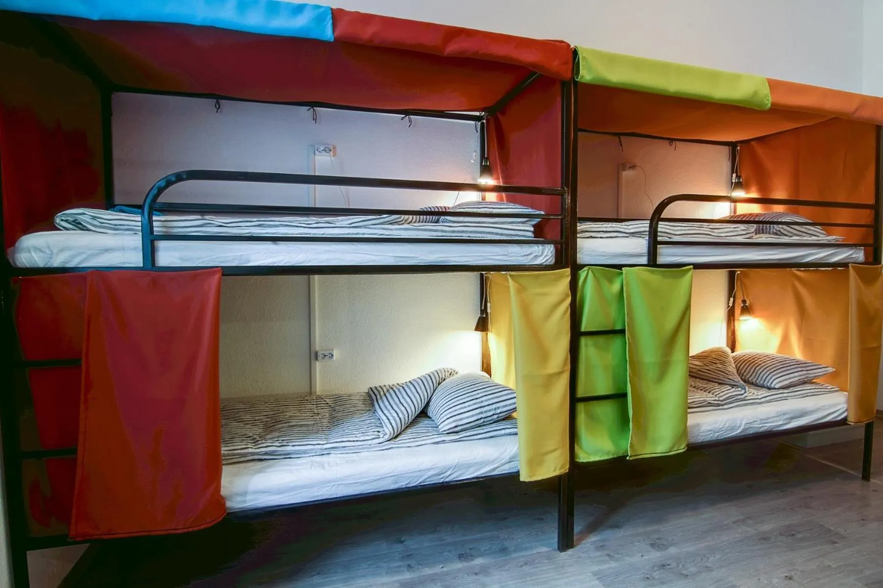 bunk bed, Bed in Pal's Mini Hostel