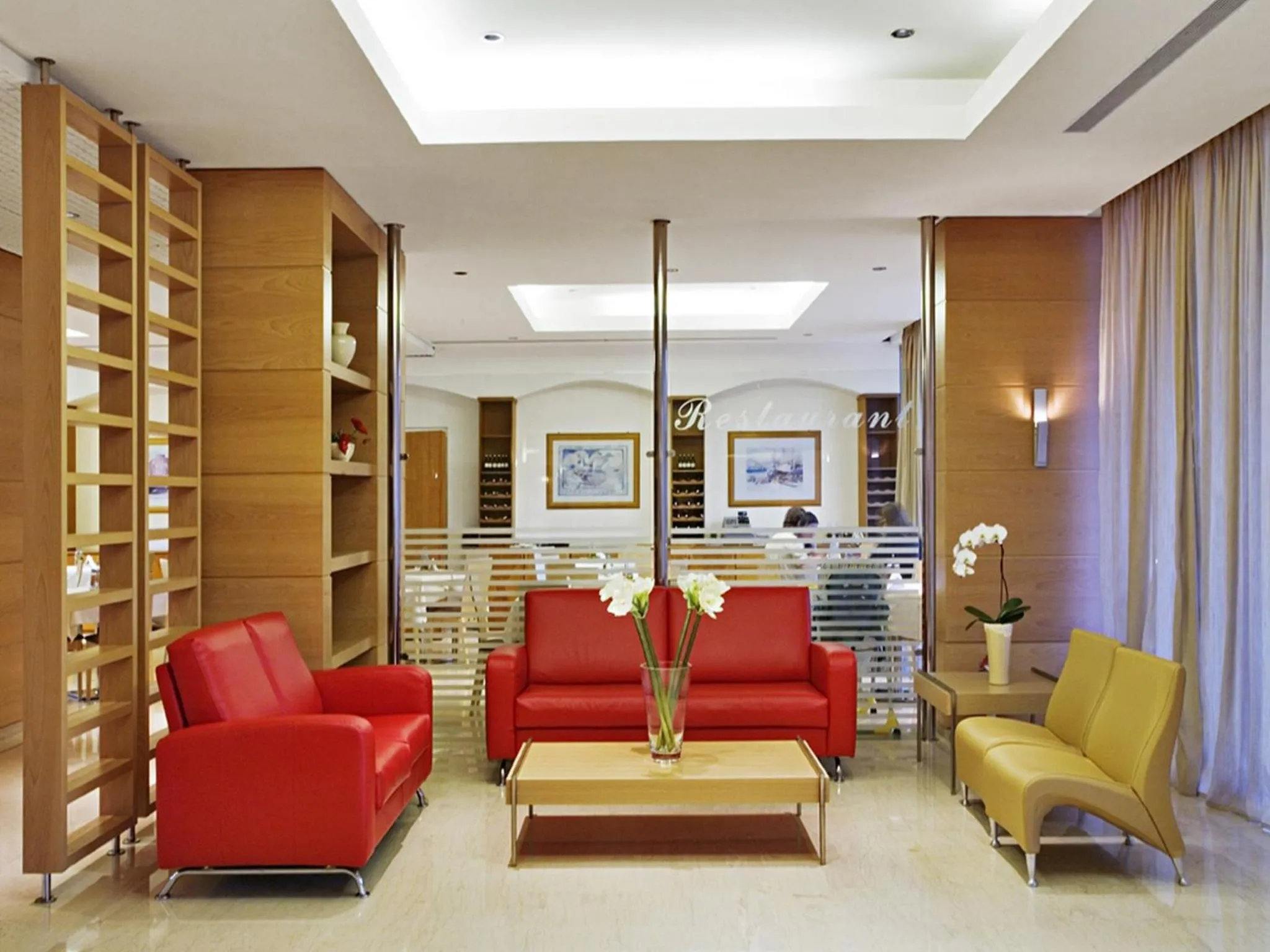 Living room in Athineon Hotel