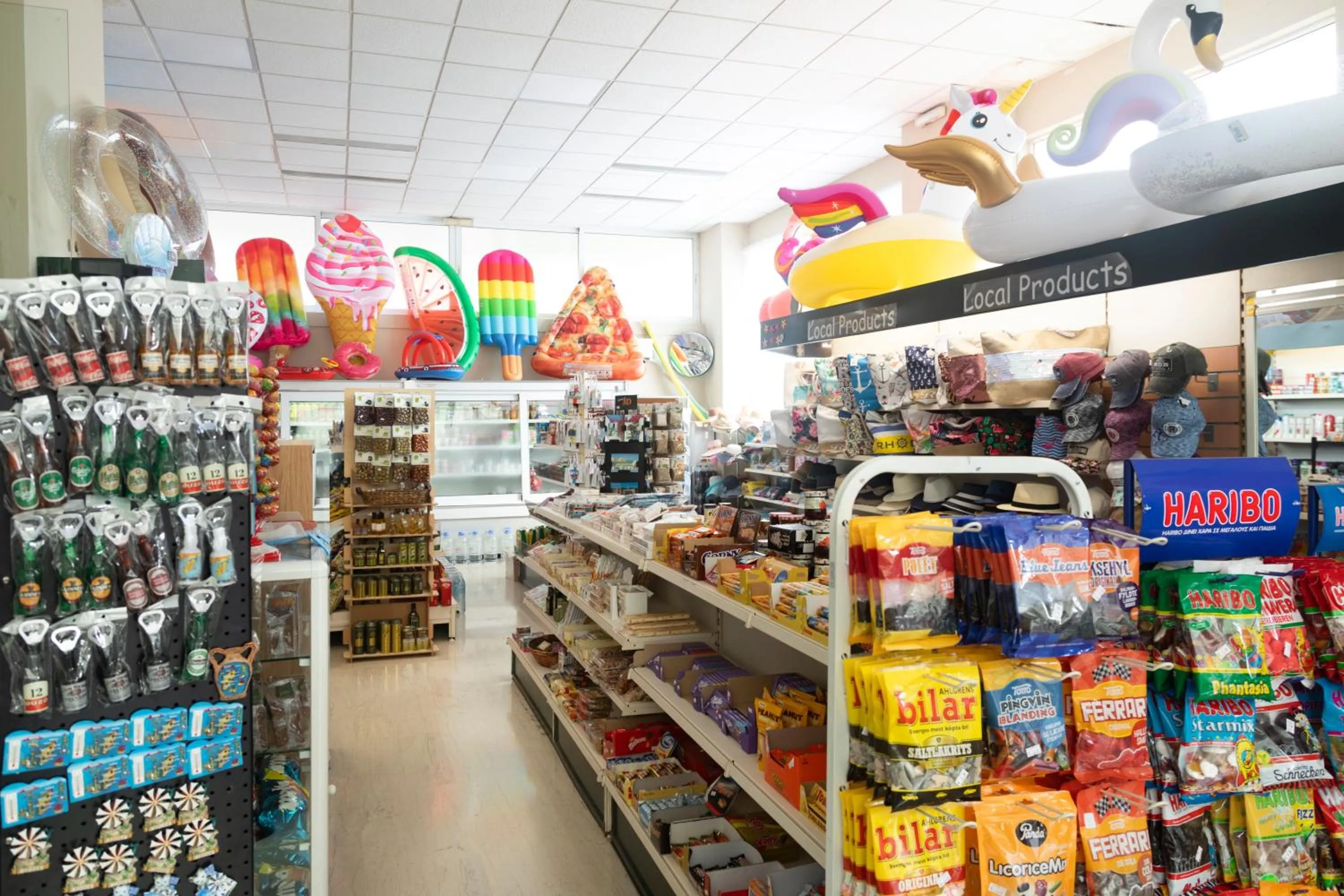 Supermarket/grocery shop in Athineon Hotel