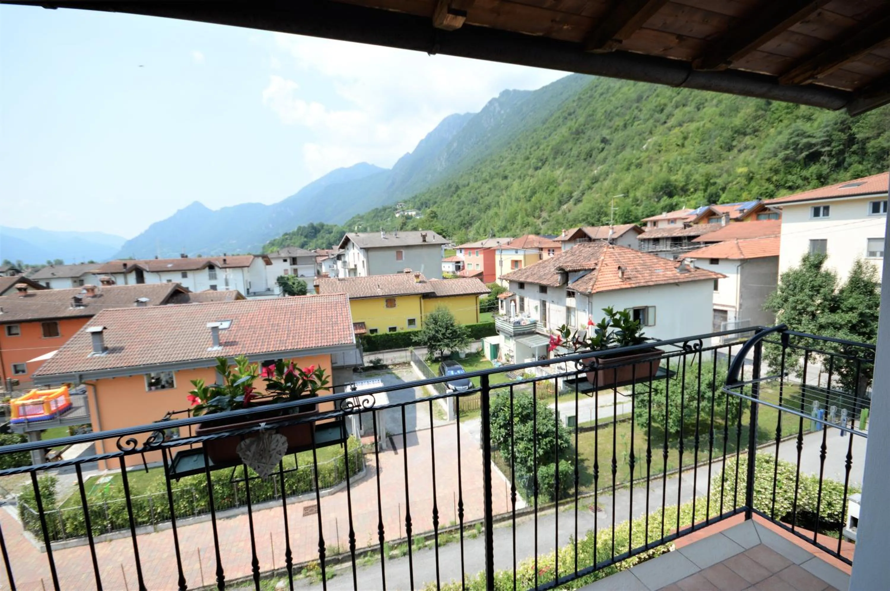 Mountain view in B&B La Vecchia Tipografia - Lago D'Idro