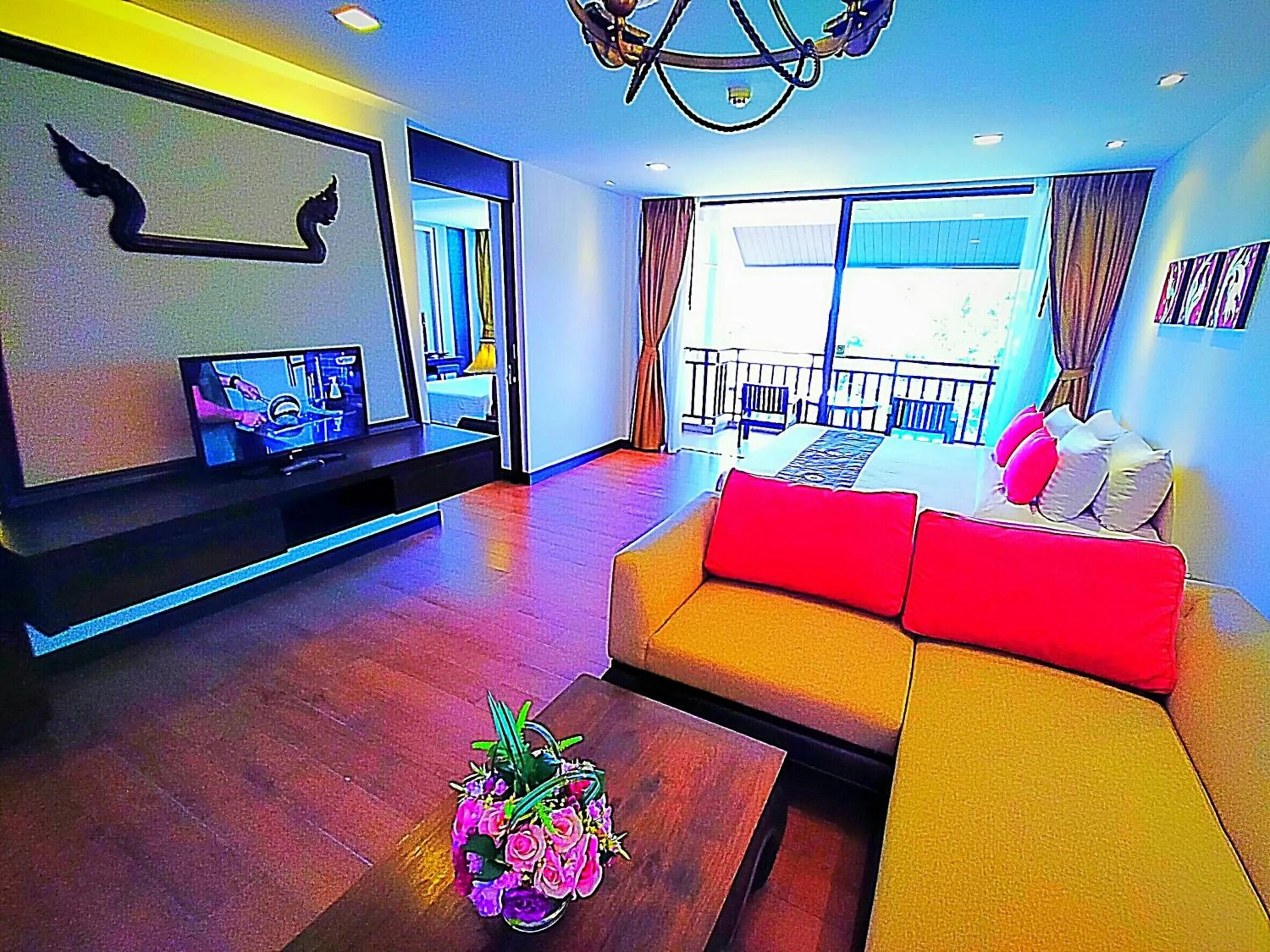 Living room in Royal Thai Pavilion Jomtien Hotel