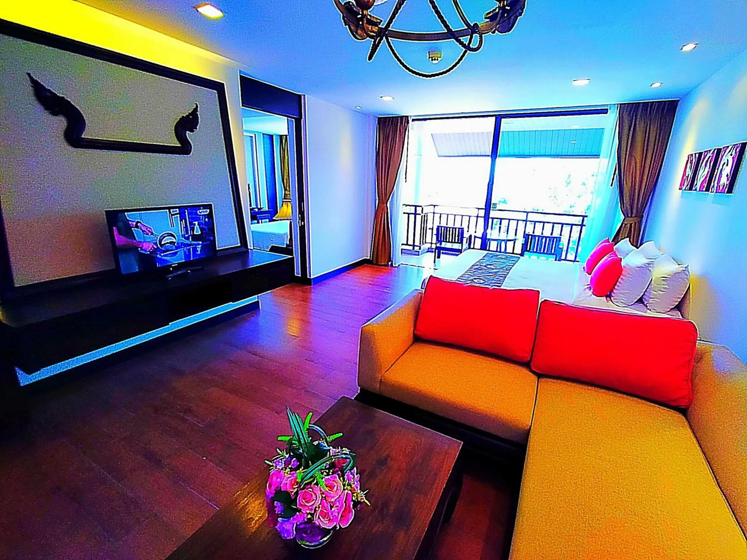 Living room in Royal Thai Pavilion Jomtien Hotel