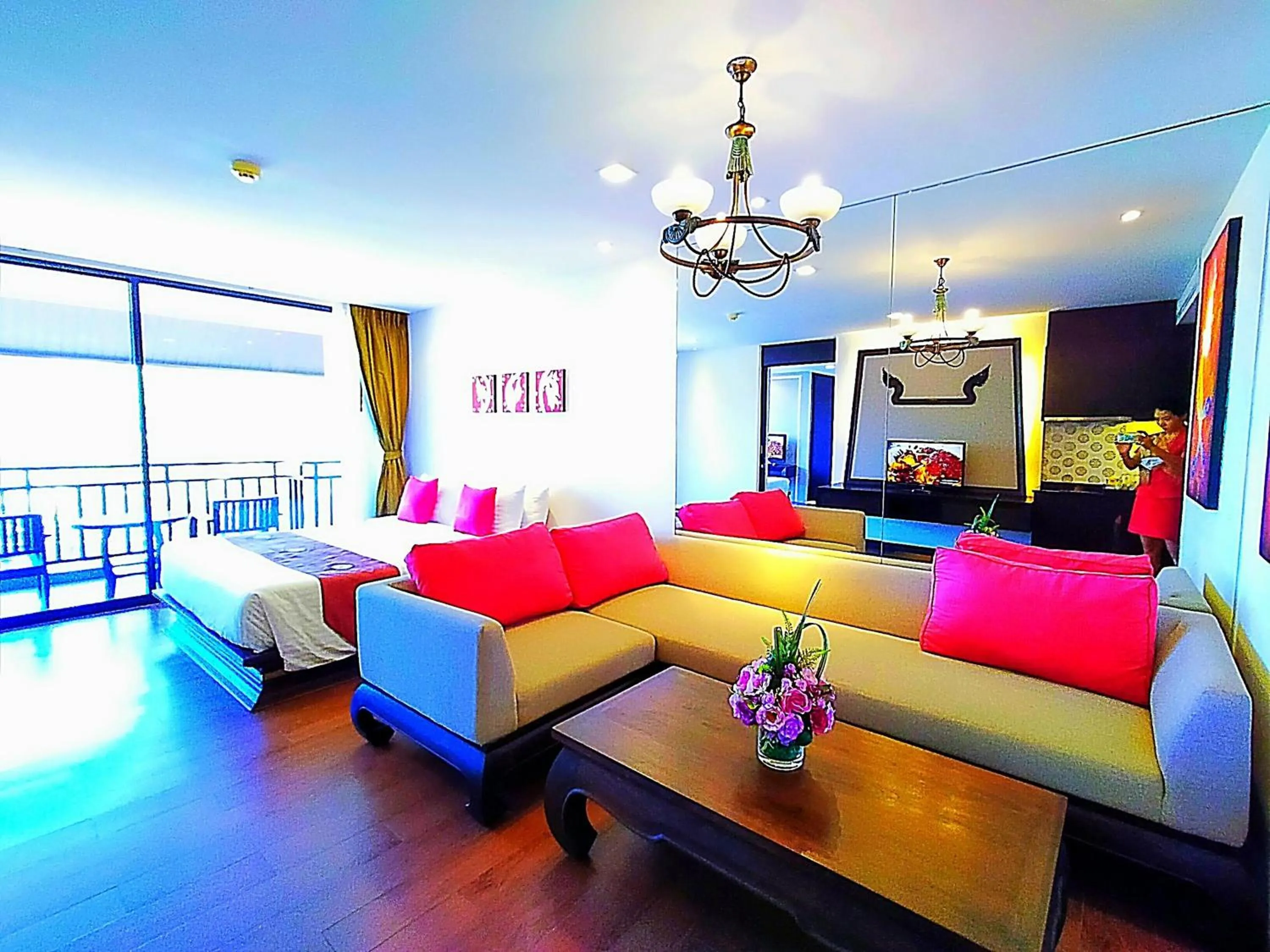 Living room in Royal Thai Pavilion Jomtien Hotel