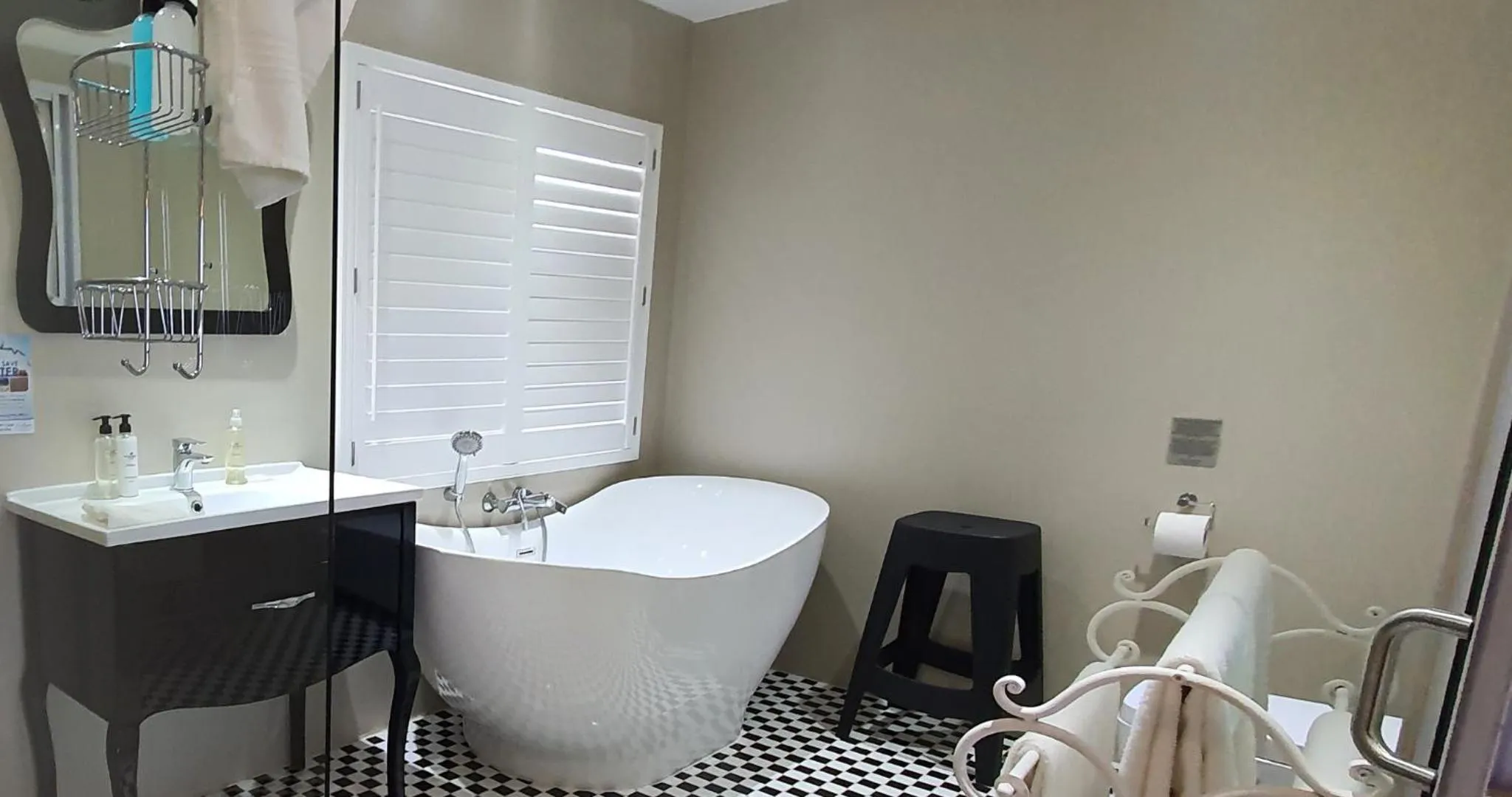 Shower in On the Beach Guesthouse Jeffreys Bay