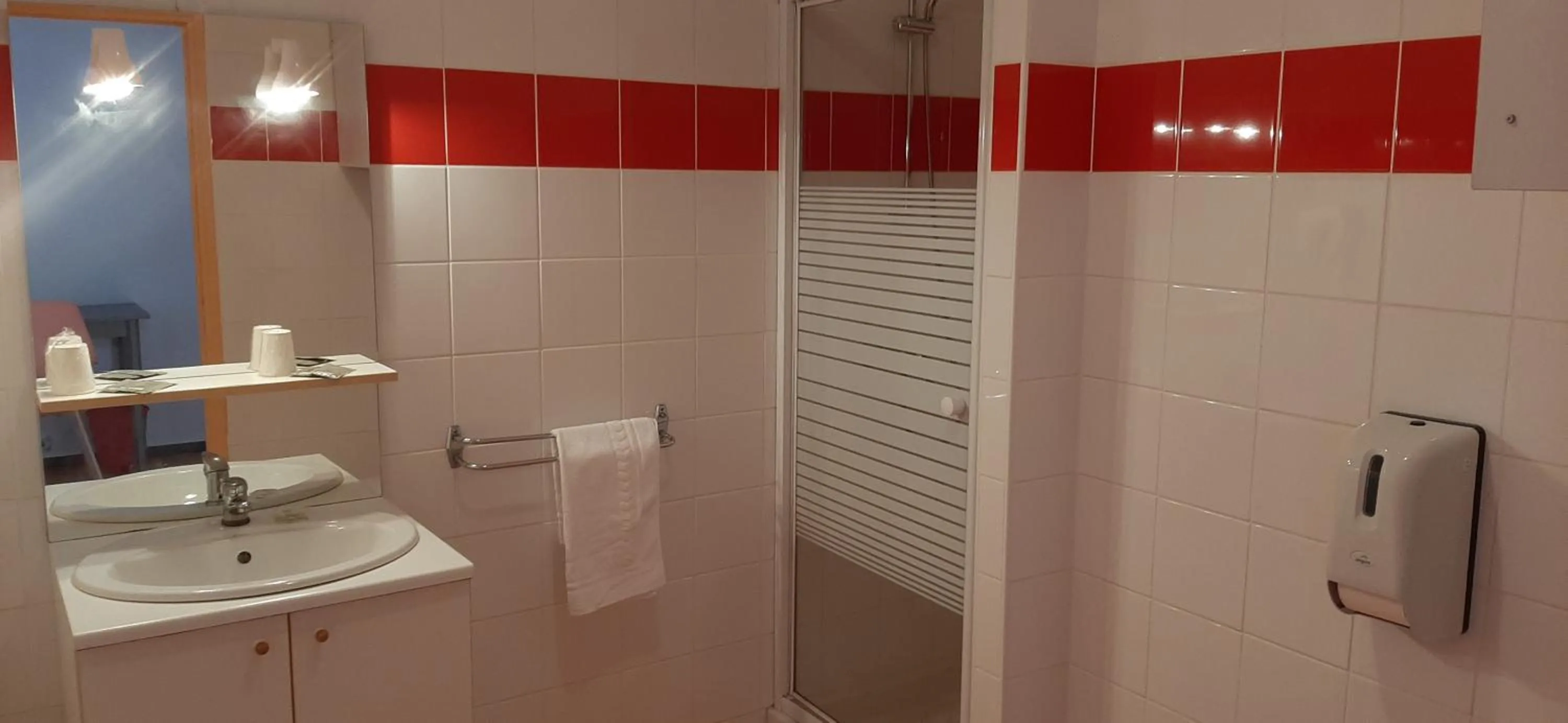 Shower in Domaine du Rougier