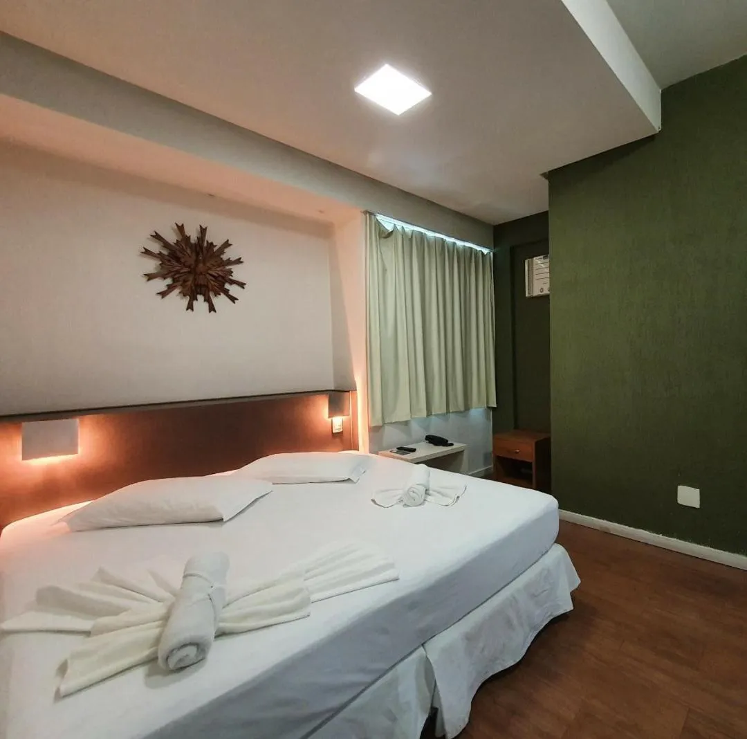 Bed in Excellence Comfort Hotel