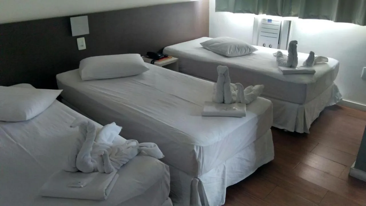 Bed in Excellence Comfort Hotel