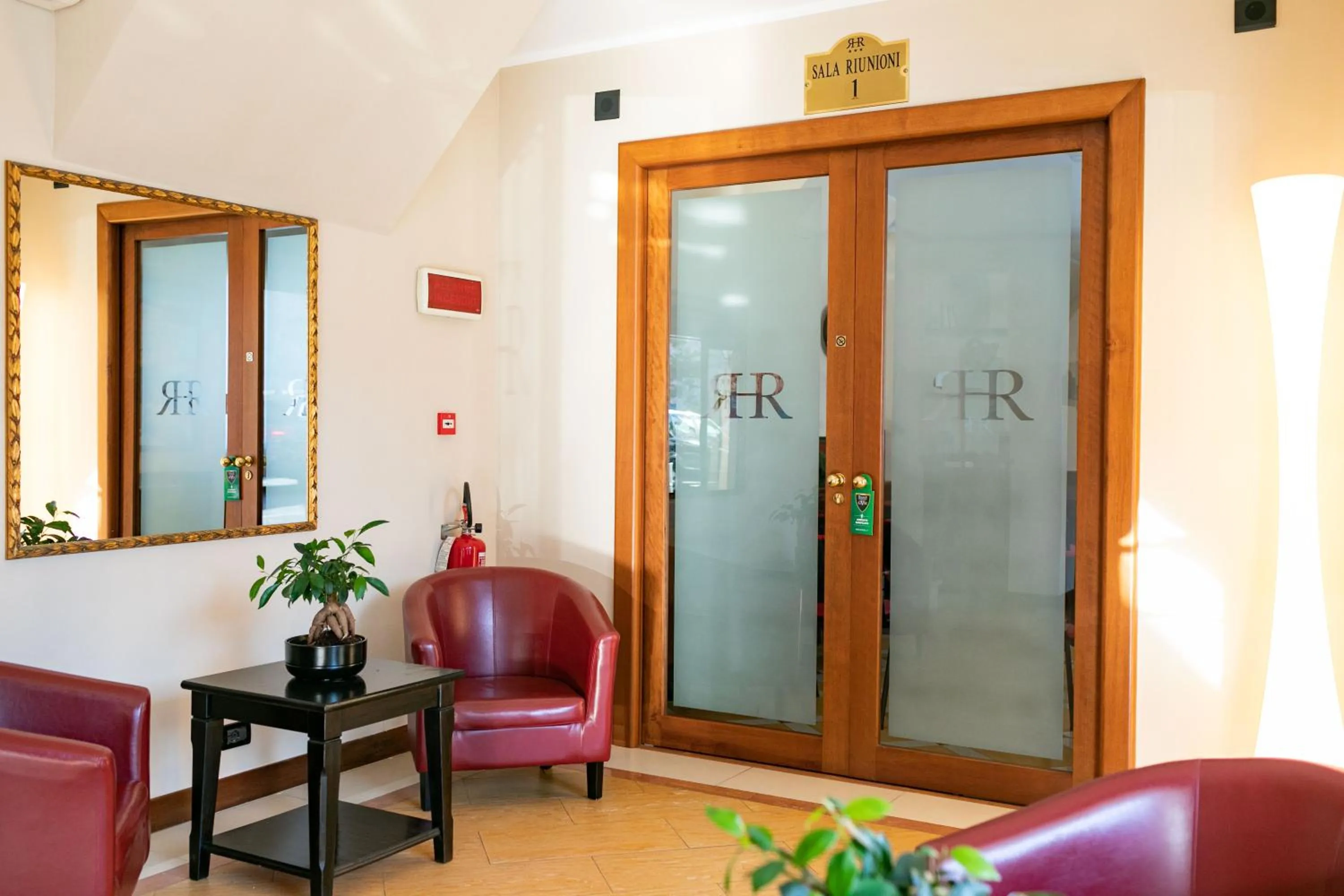 Lobby or reception in Rex Hotel Residence