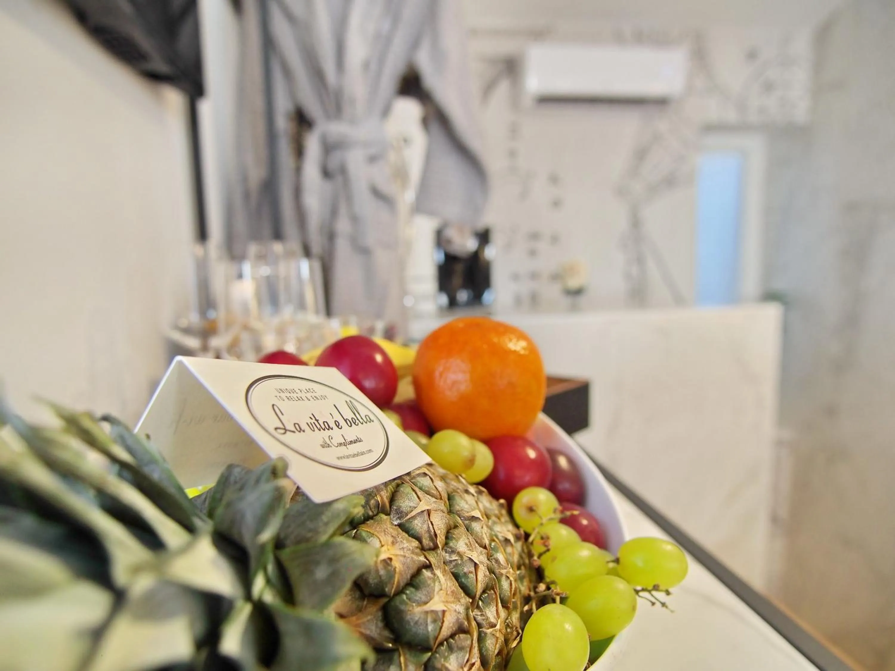 Food and drinks in La Vita e Bella II