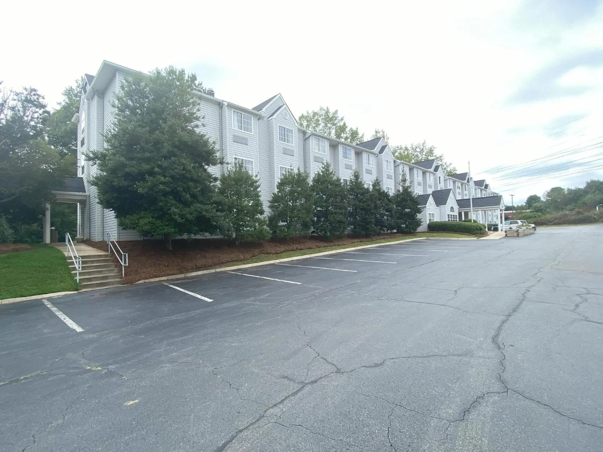 Property building in Red Roof Inn Winston-Salem