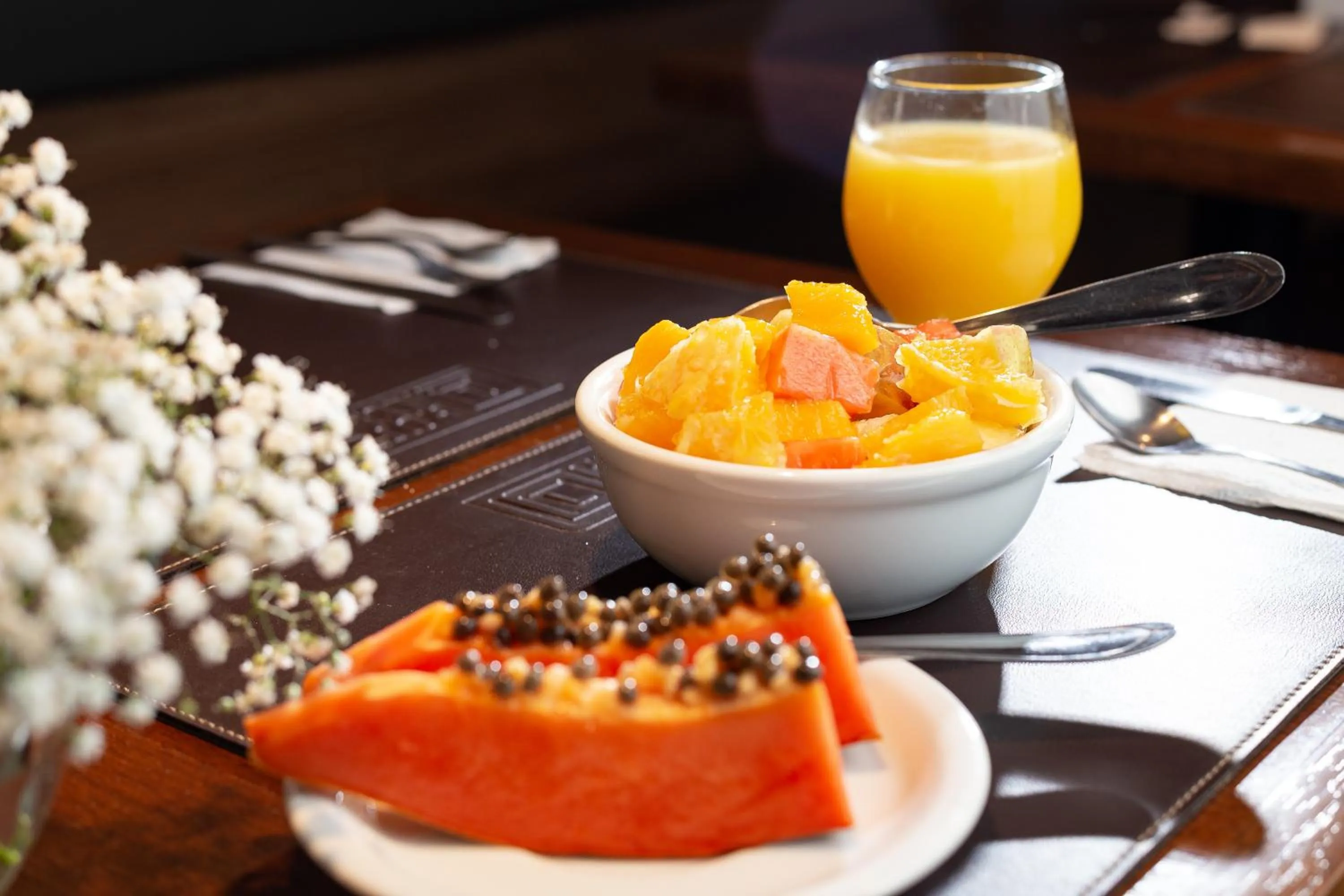 Food and drinks in Hotel Lunes