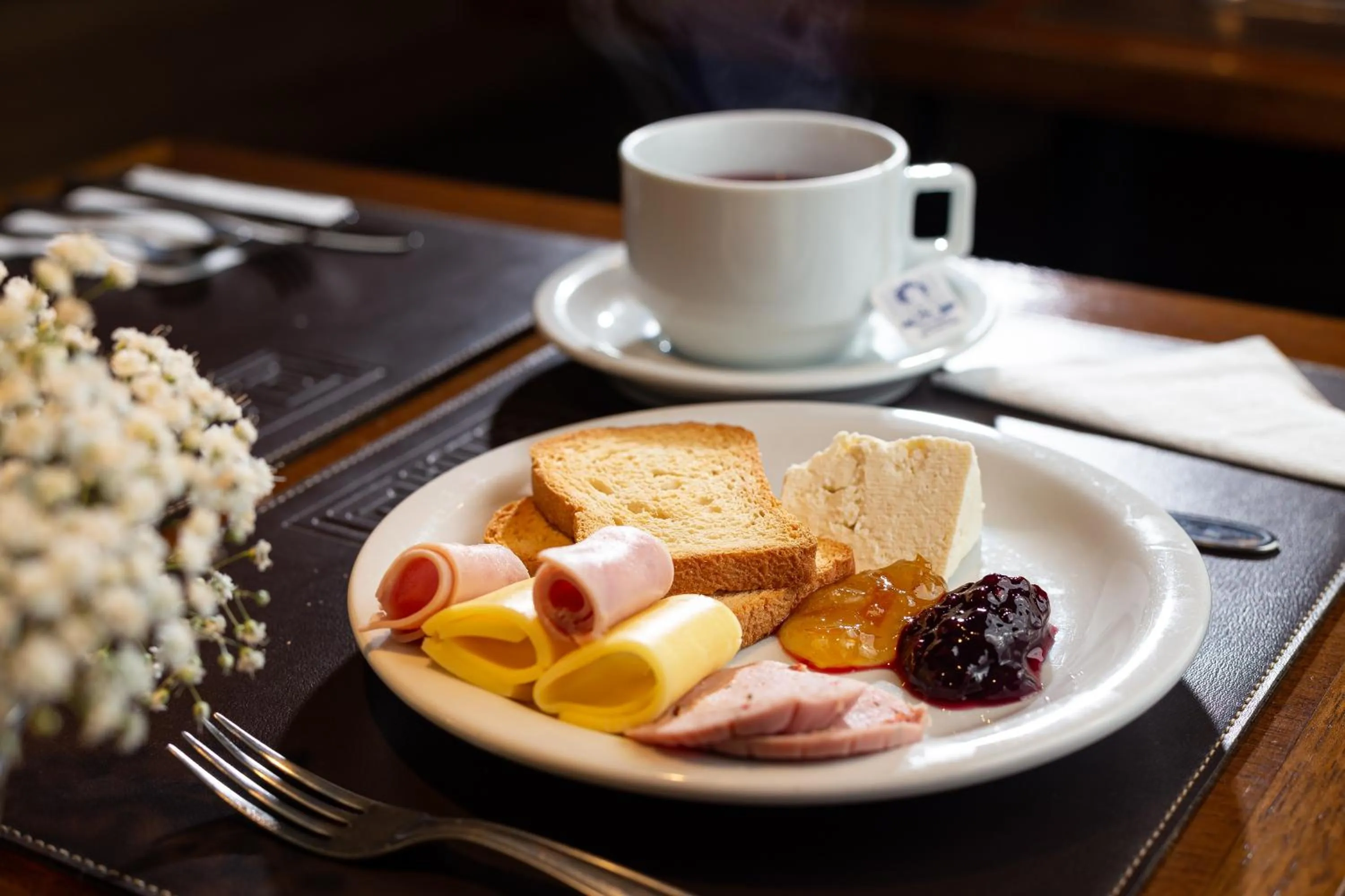 Food and drinks in Hotel Lunes