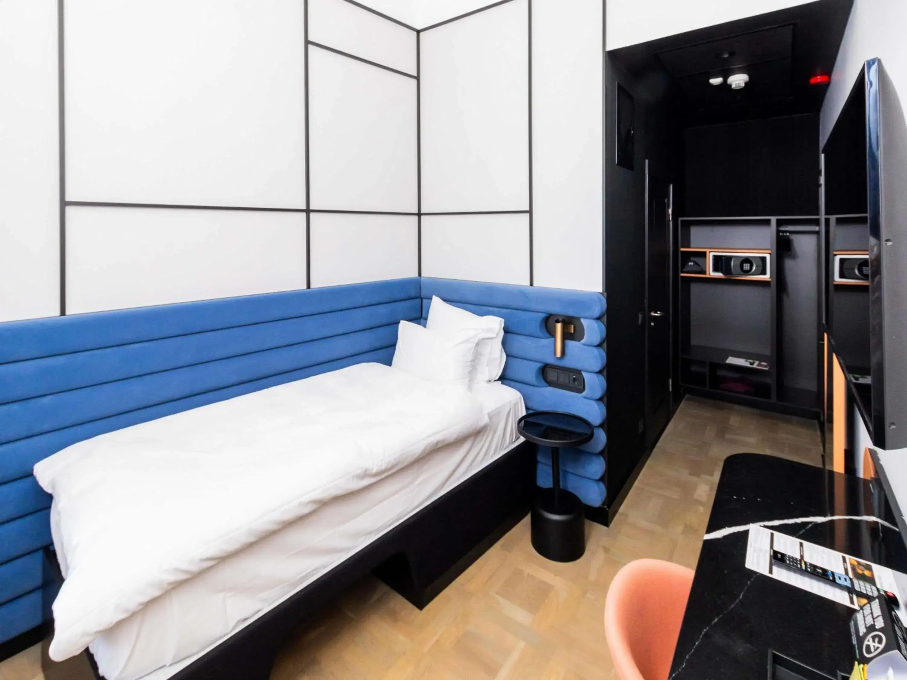 Comfort Single Room in TRIBE Riga City Centre Comfort Single Room in TRIBE Riga City Centre