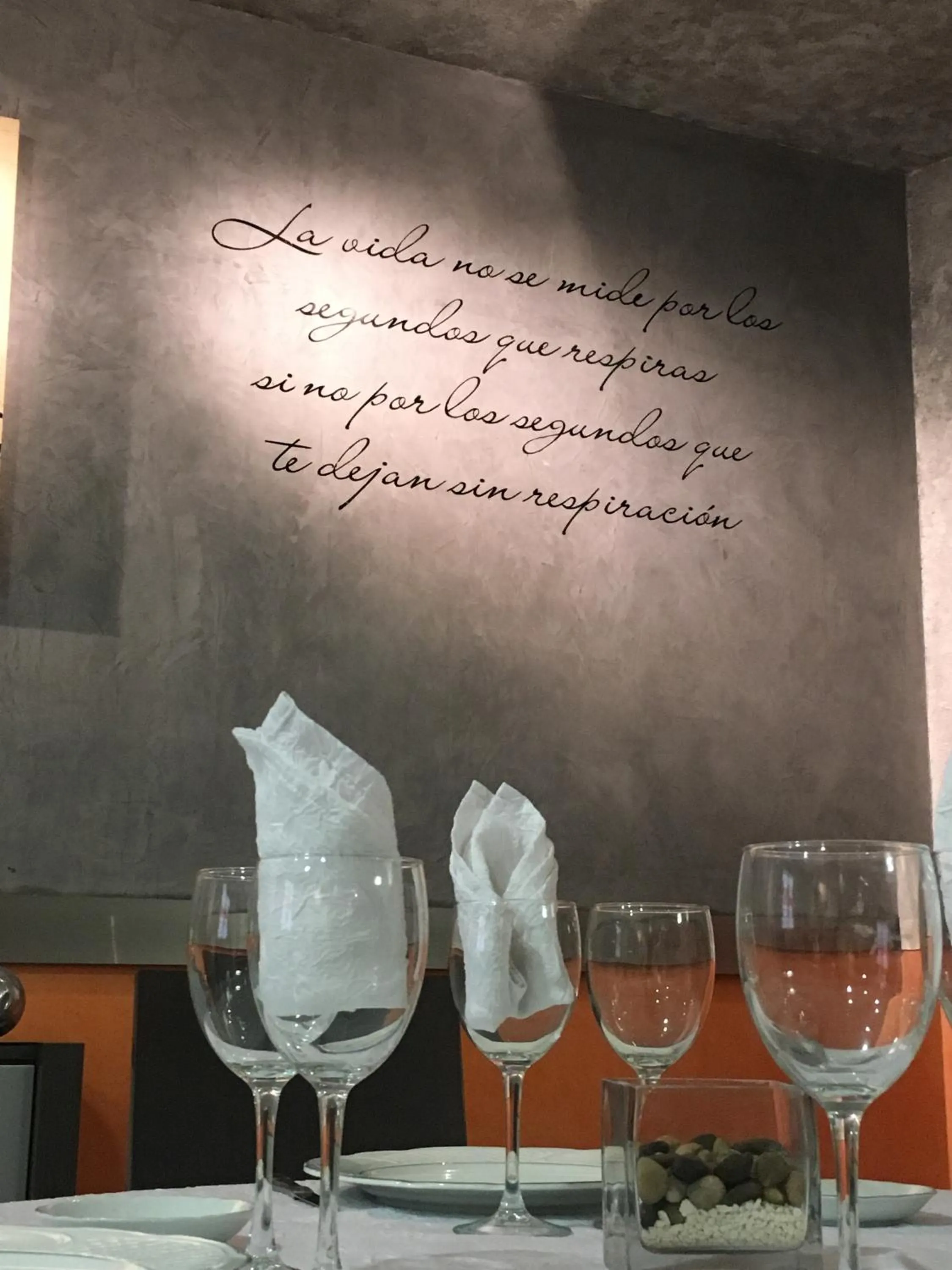 Restaurant/places to eat in Hotel HM Alfaro