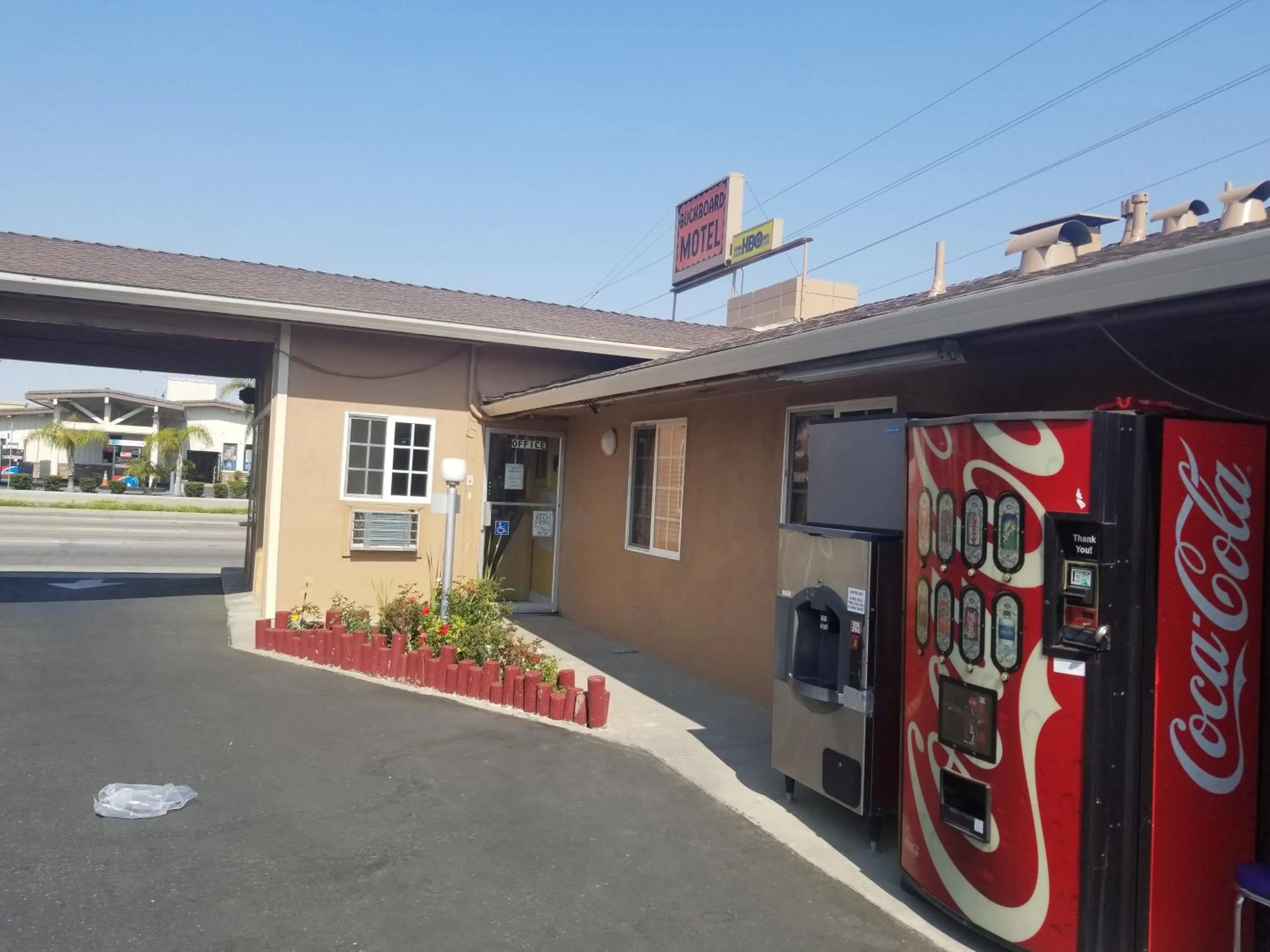 Property building in Buckboard Motel