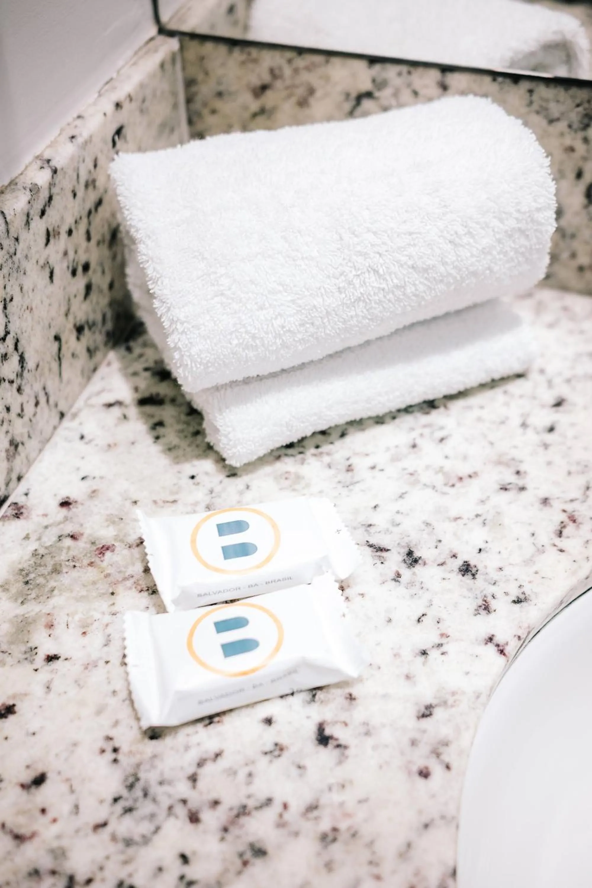 towels in B Hotel Salvador