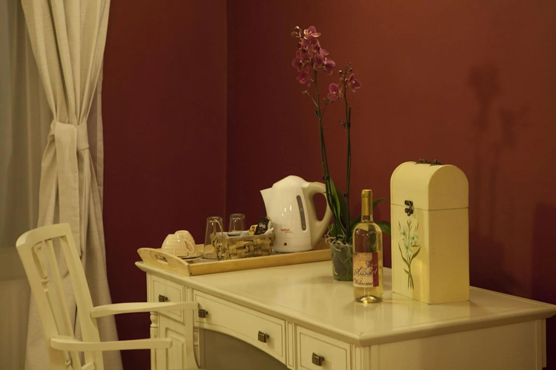 Coffee/tea facilities in Casa Albert Boutique & Restaurant