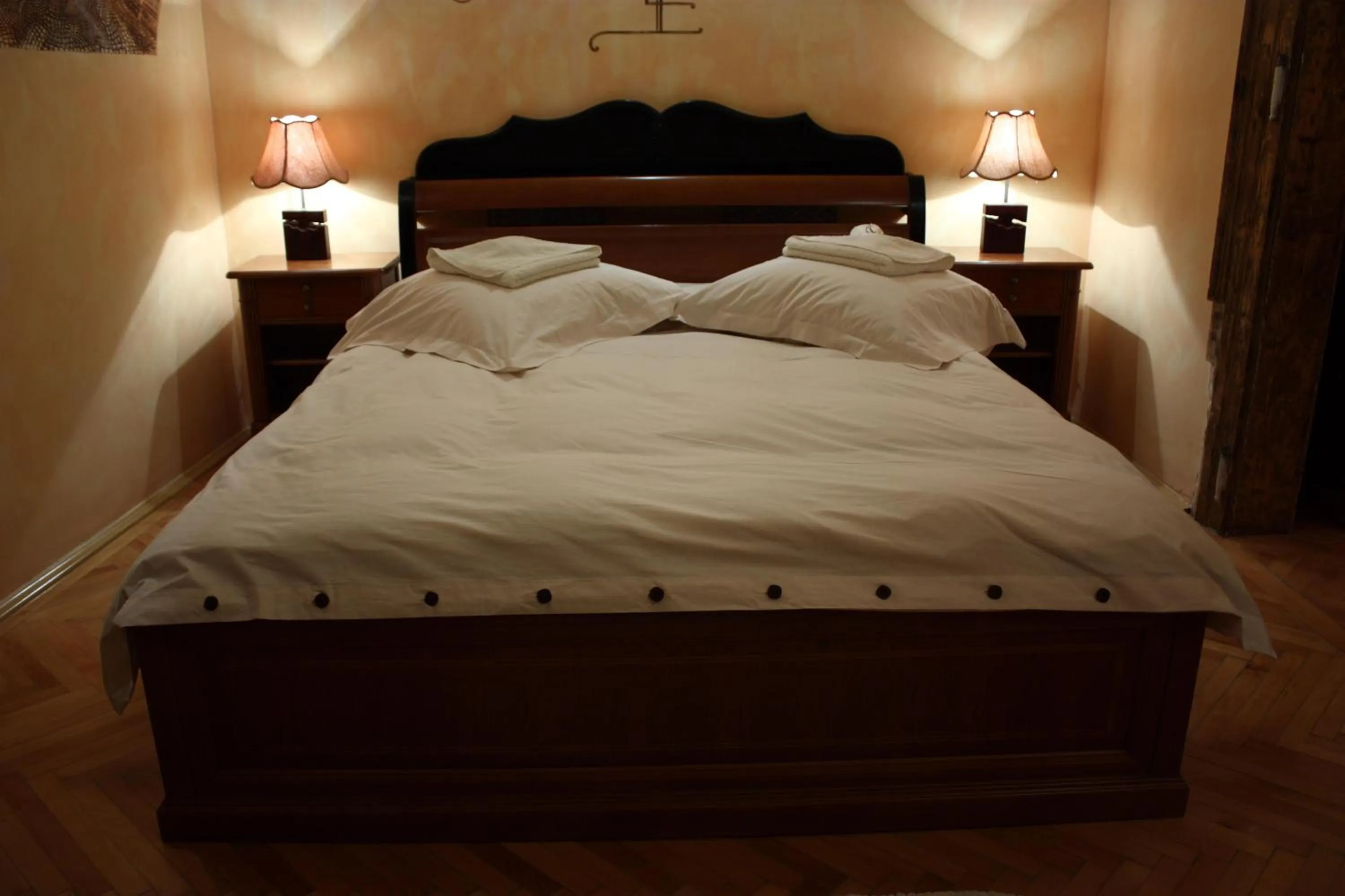 Bed in Casa Albert Boutique & Restaurant
