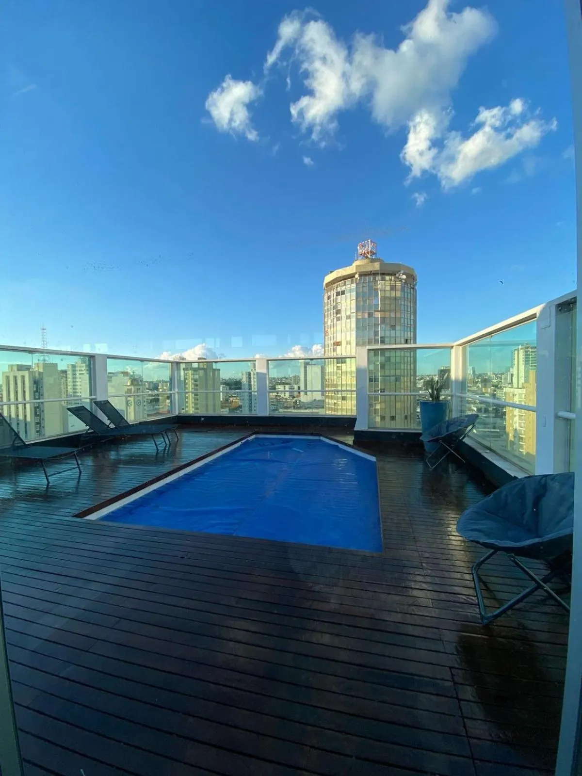 Swimming pool in B&B HOTEL Uberlândia