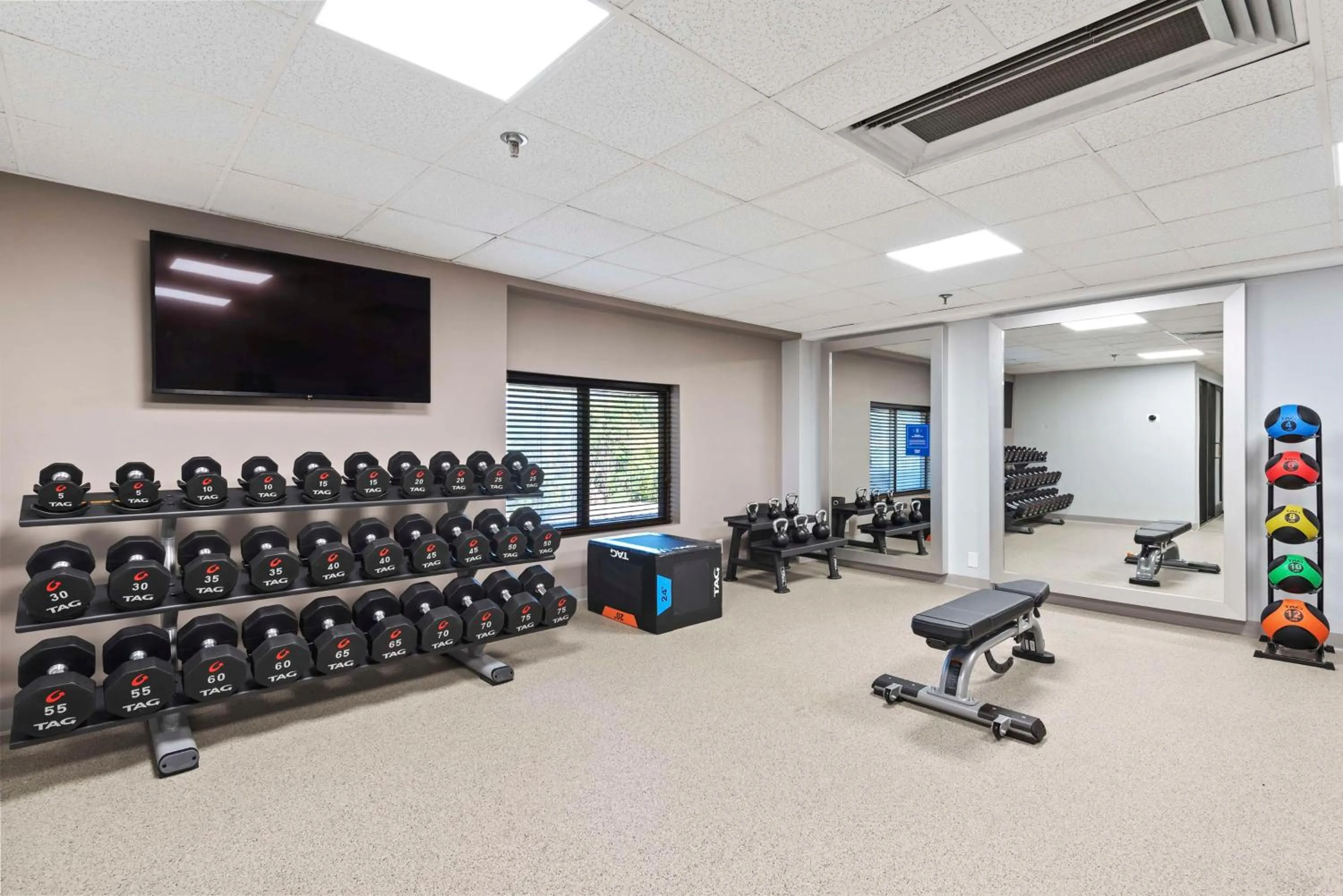 Fitness centre/facilities in DoubleTree by Hilton Columbus