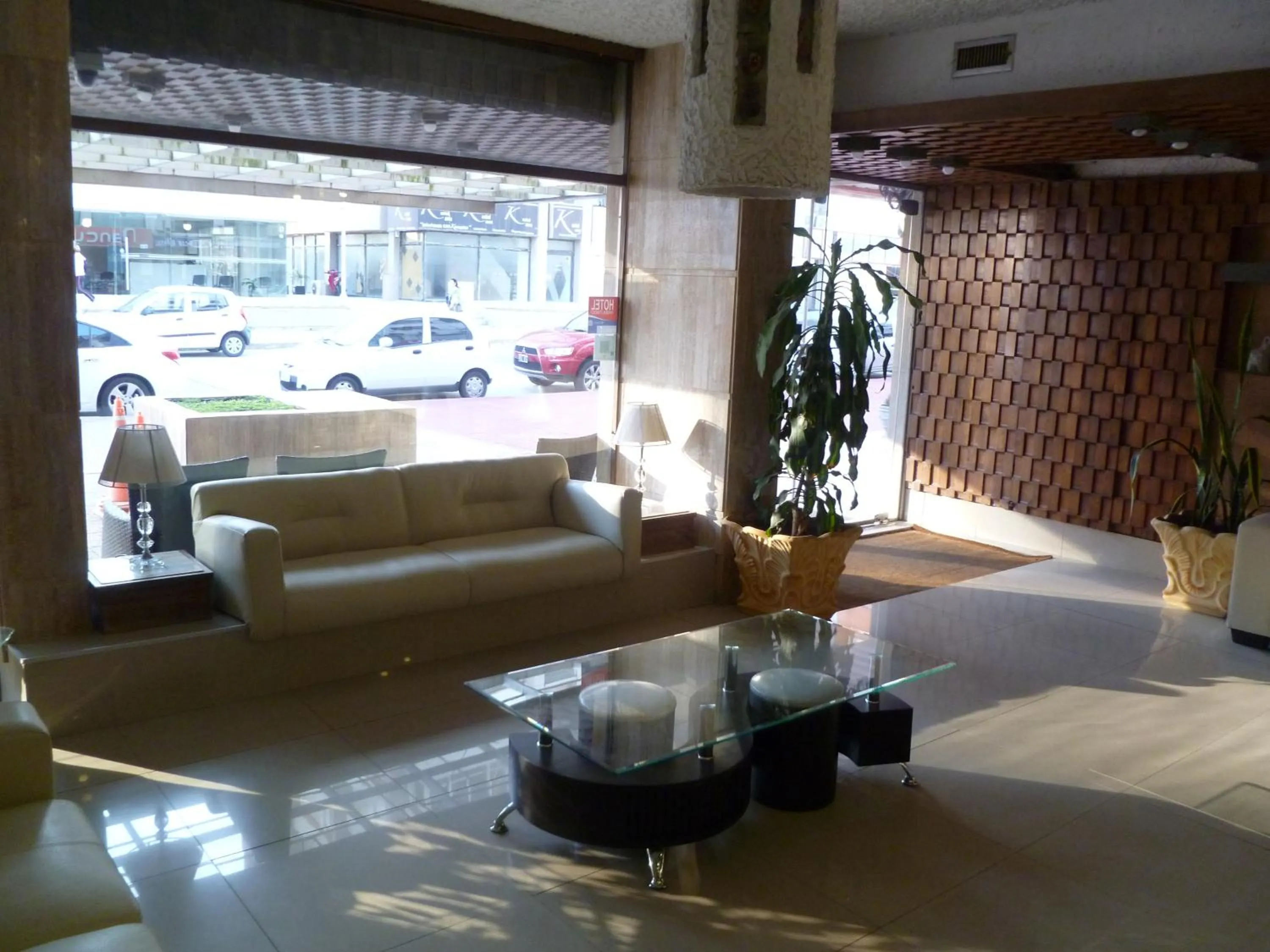 Living room in Punta del Este Shelton Hotel