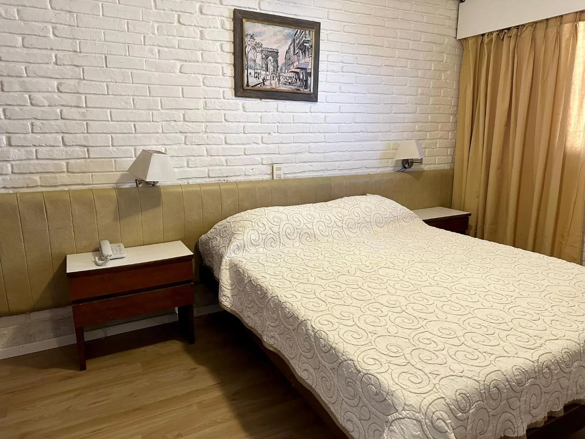 Bedroom, Bed in Punta del Este Shelton Hotel