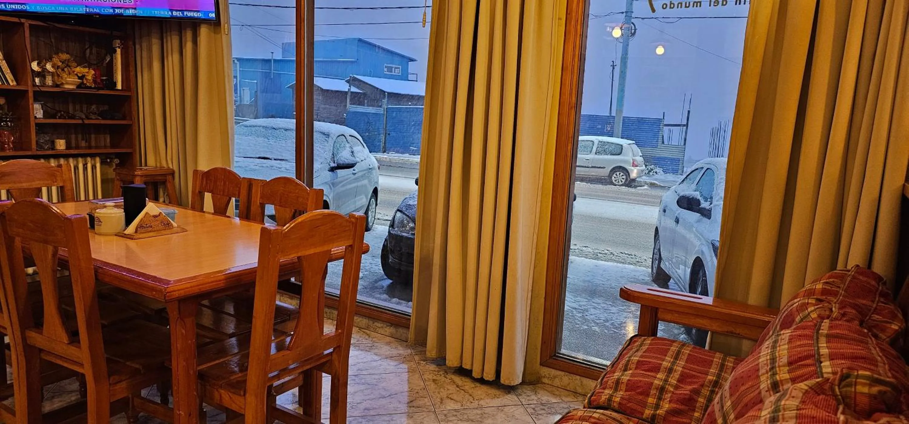 Breakfast in Hosteria Chalp