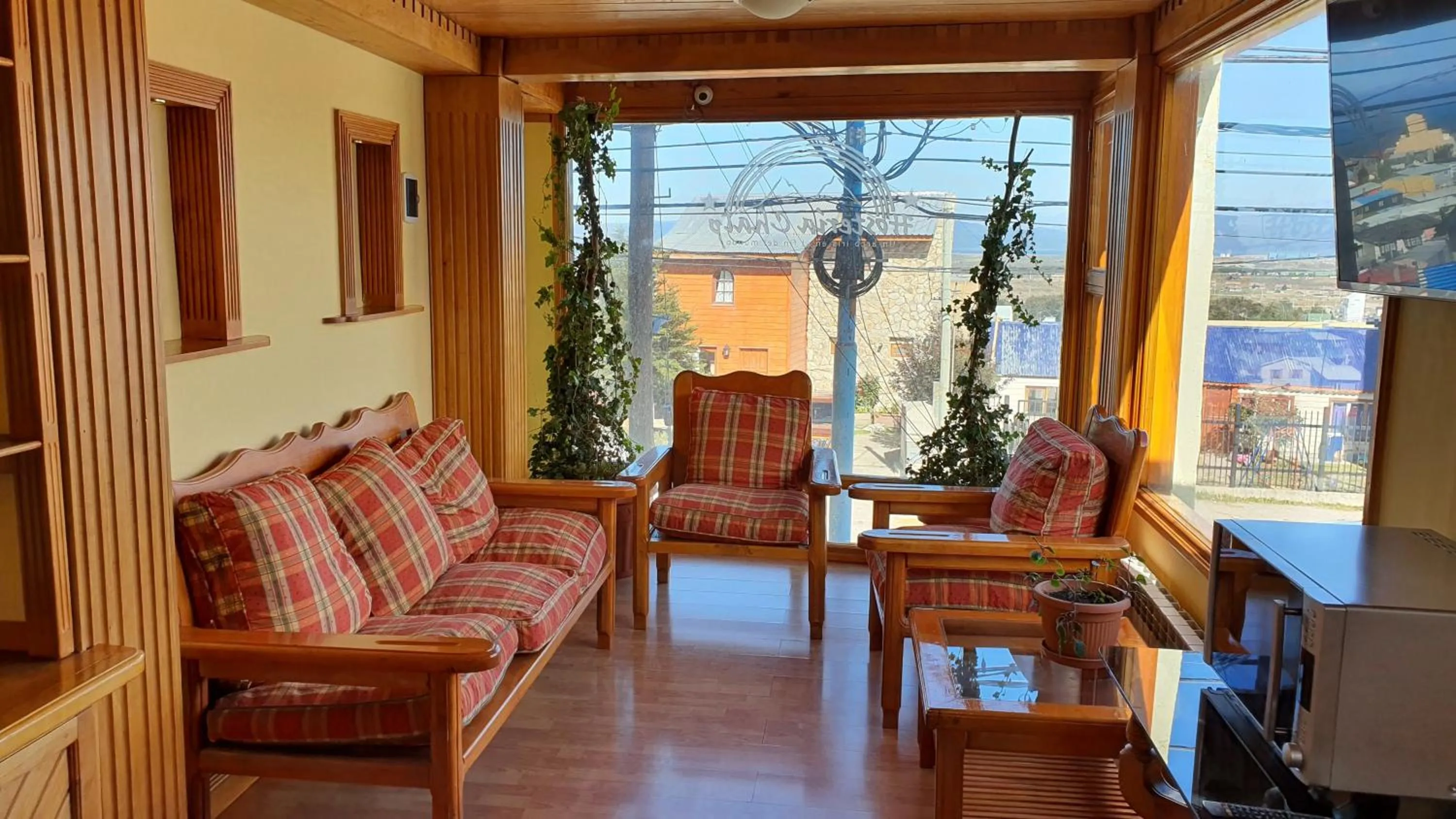 Living room in Hosteria Chalp