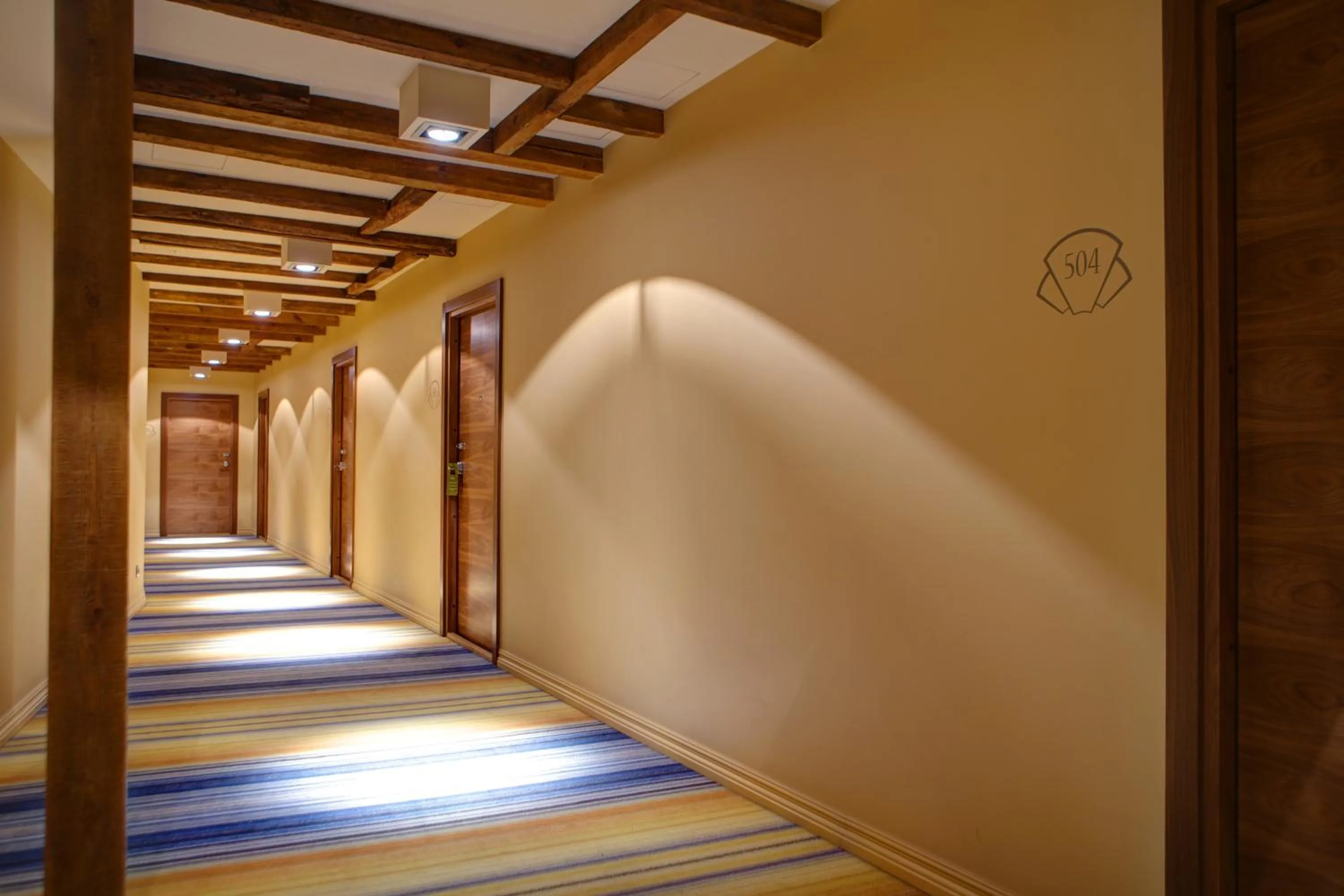 Area and facilities in Opera Hotel