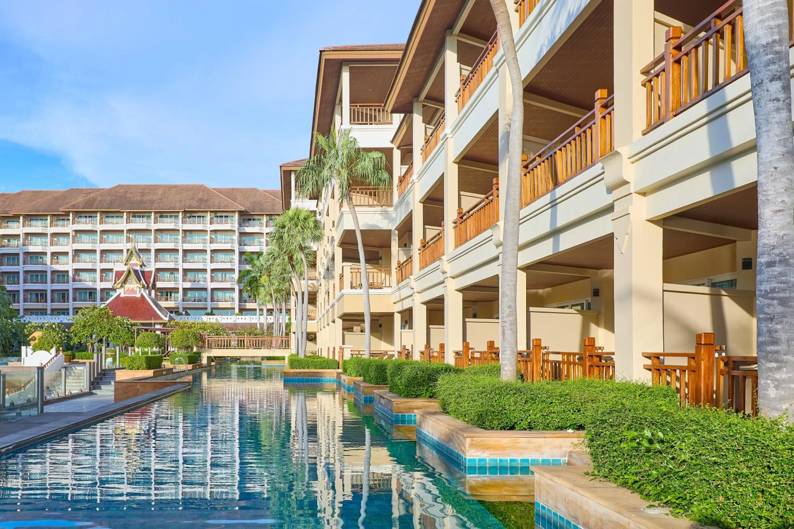 Property building in The Heritage Pattaya Beachfront Resort