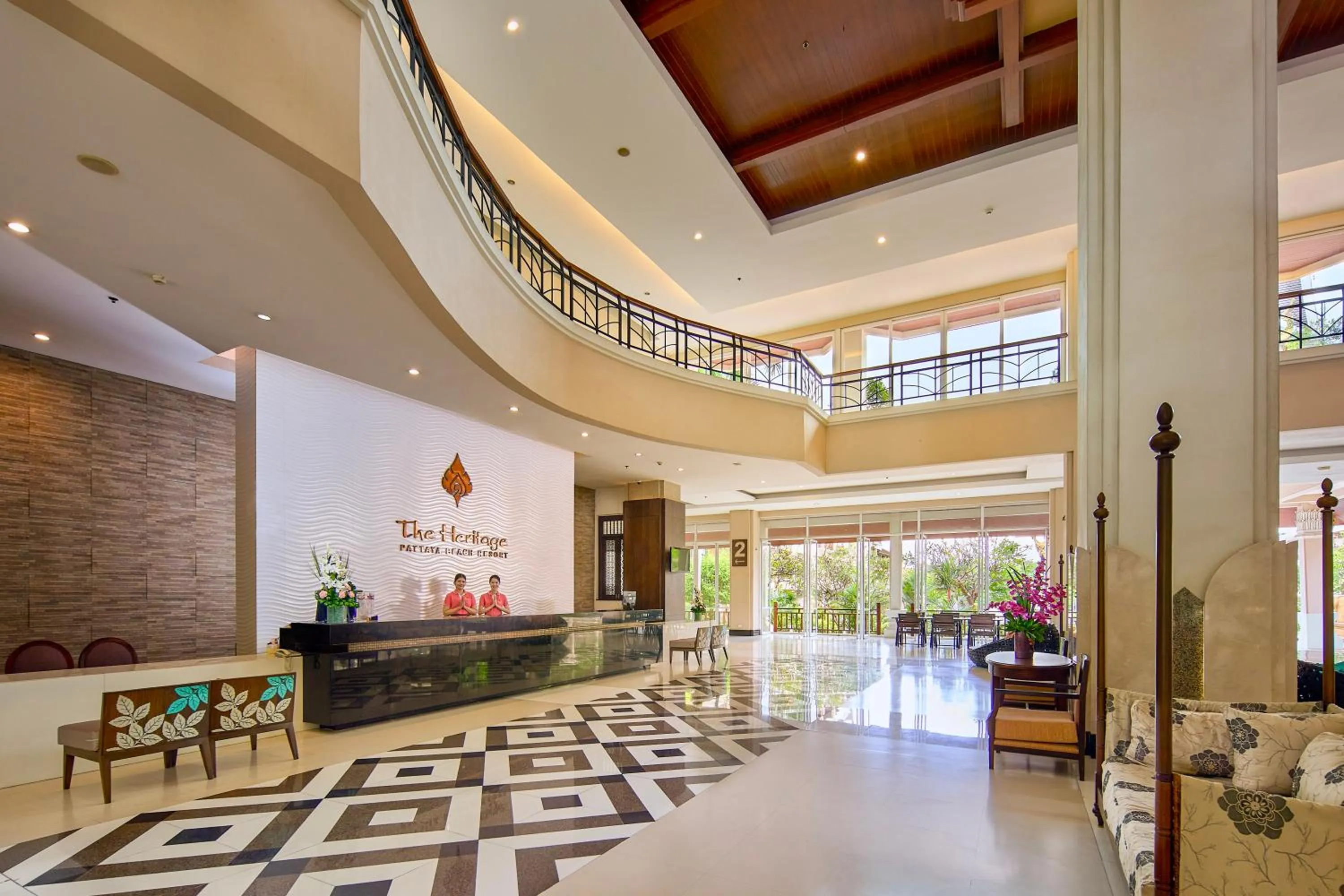 Lobby or reception in The Heritage Pattaya Beachfront Resort