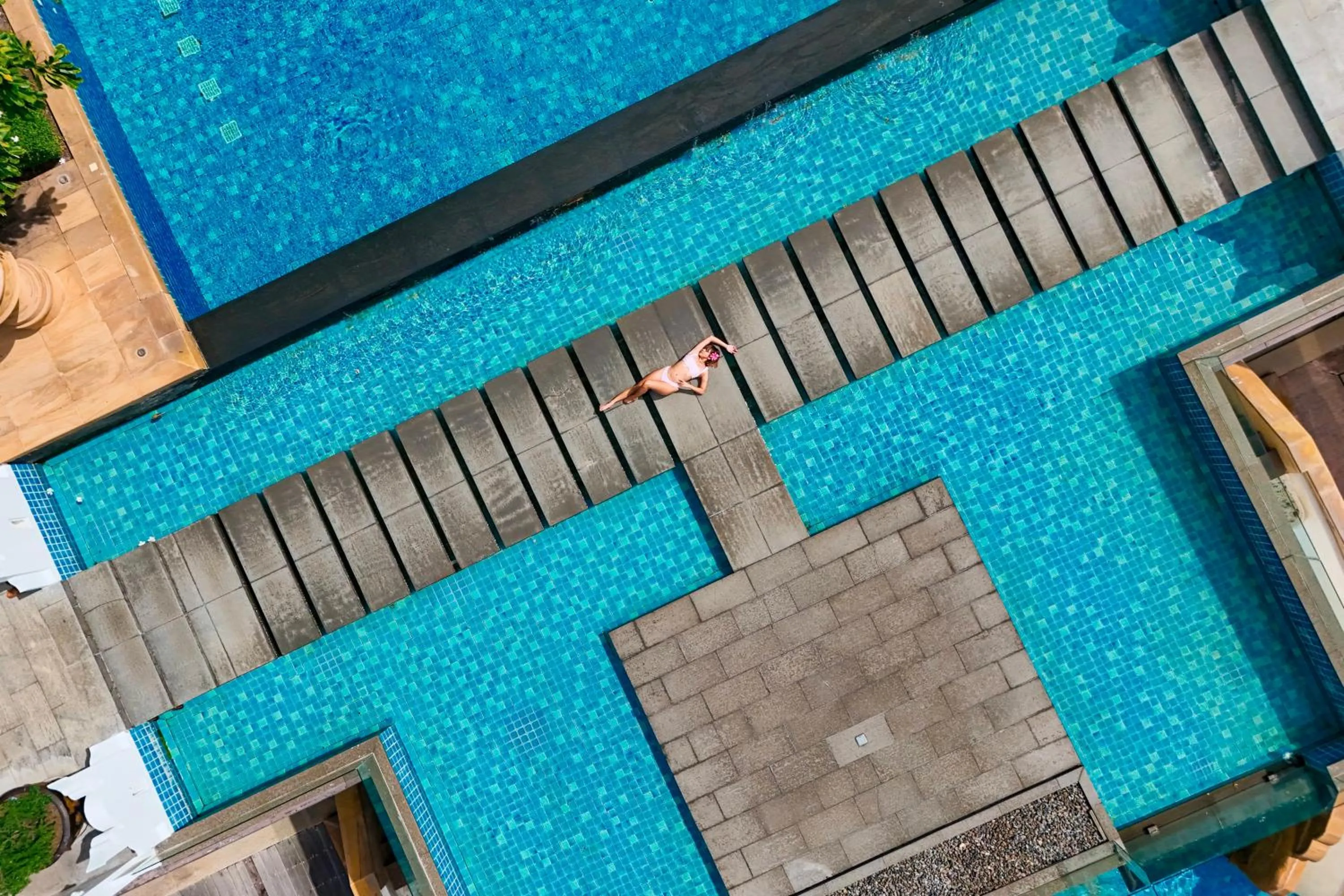 Swimming pool in The Heritage Pattaya Beachfront Resort