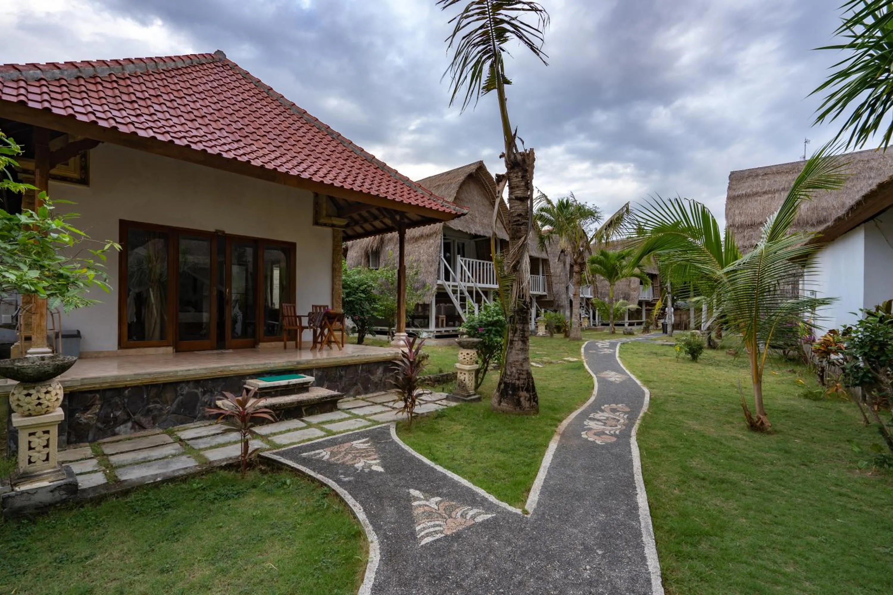 Natural landscape in Mushroom Beach Bungalows