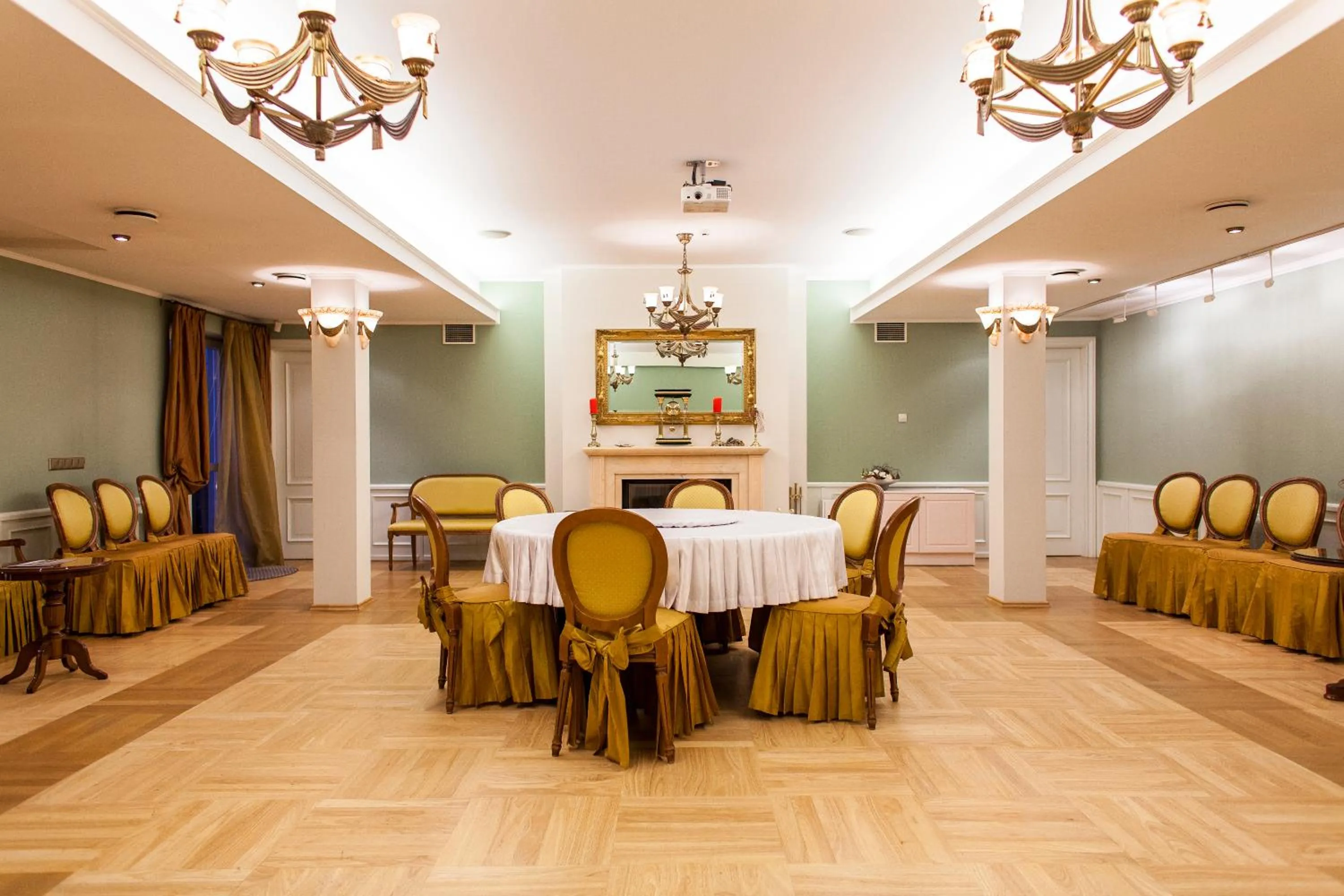 Banquet/Function facilities in TB Palace Hotel & SPA