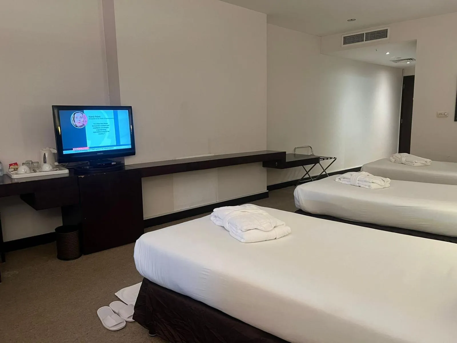 Bed in Al Jazira Club Hotel