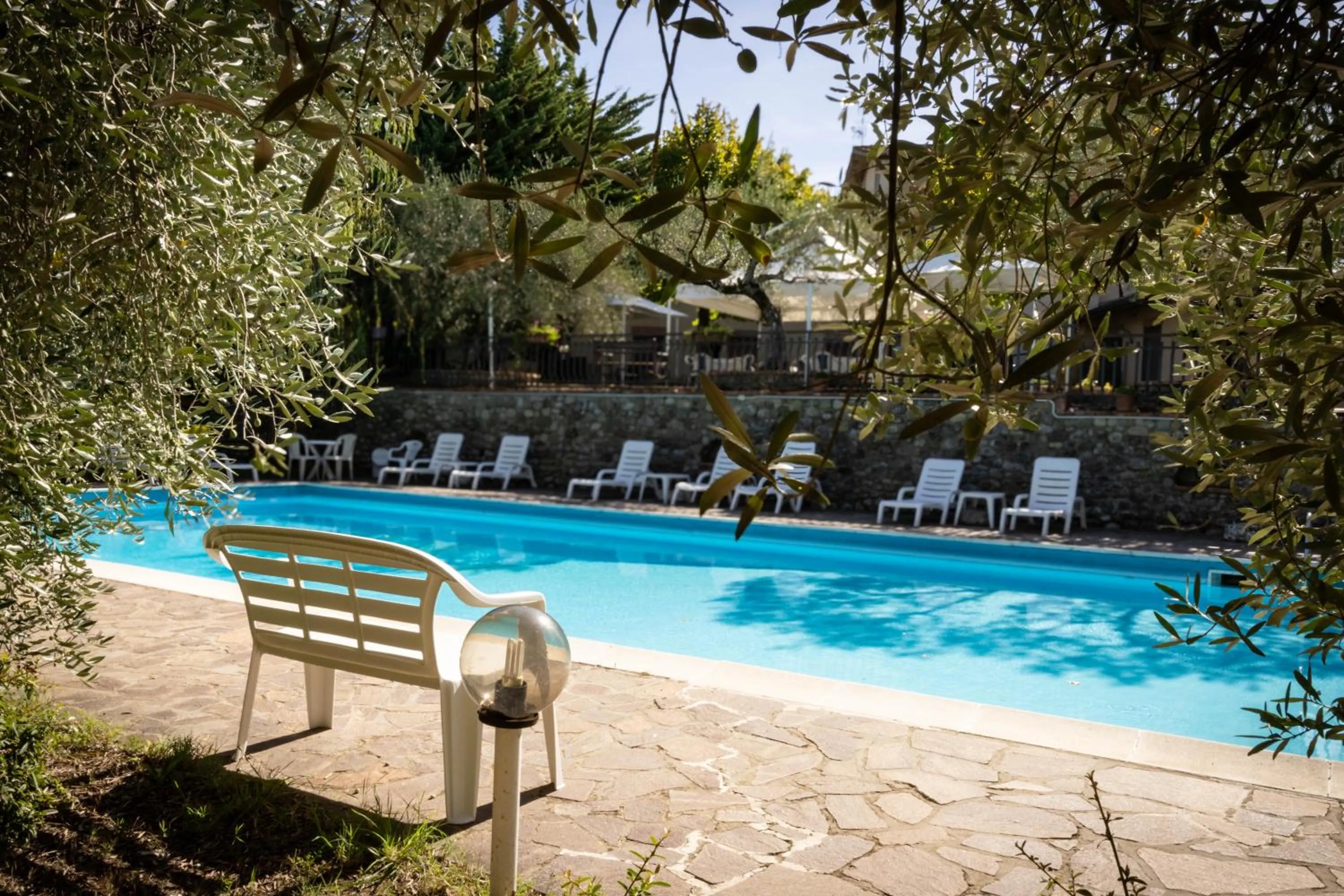 Swimming pool in Hotel Ismaele