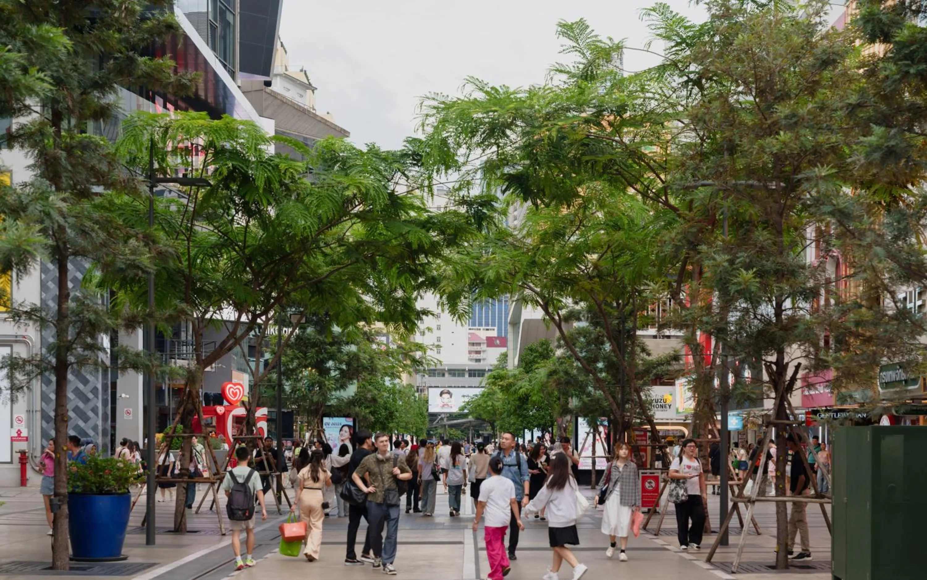 Neighbourhood in Lub d Bangkok Siam - New Look, Across from MBK & Skytrain Access
