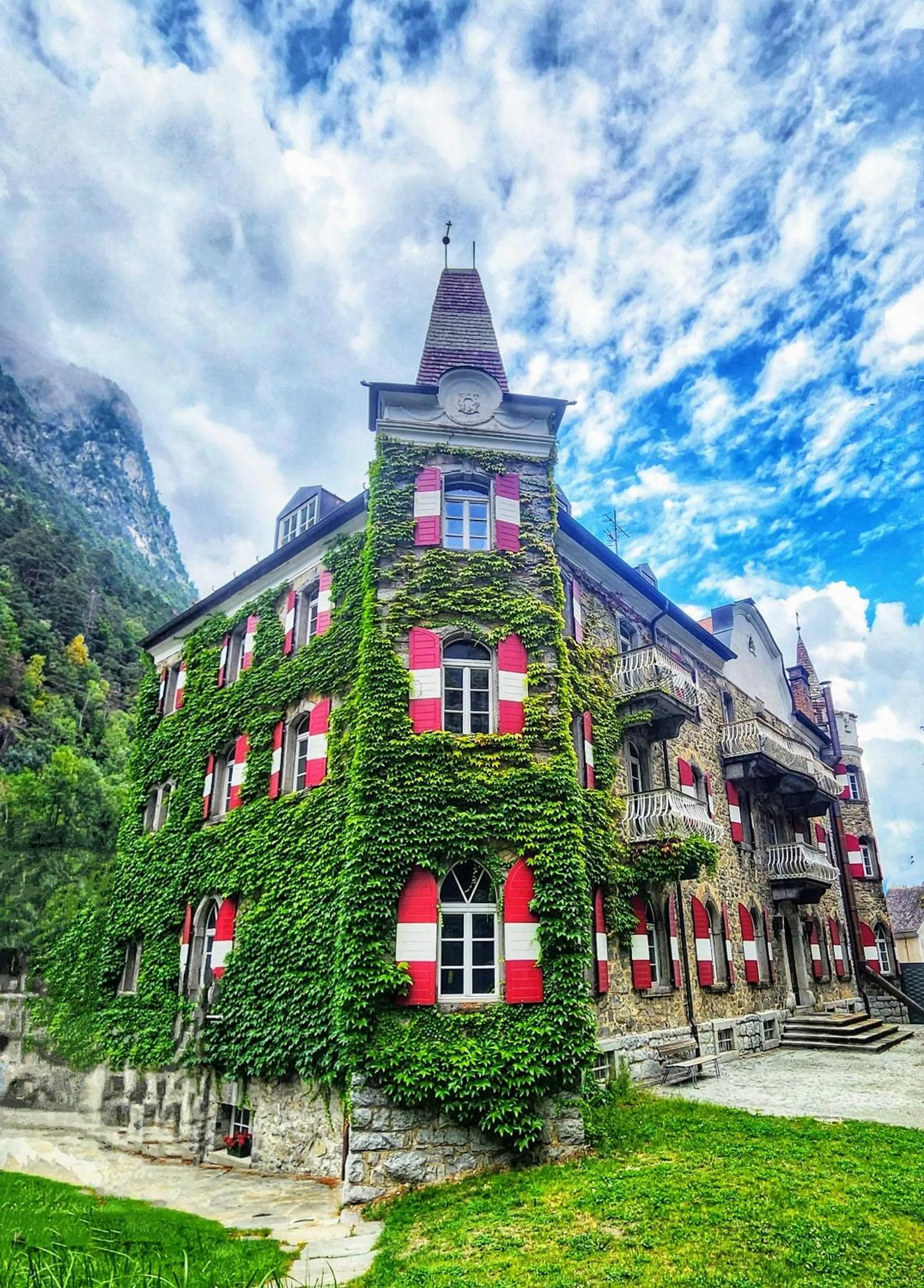 Property building in Hotel Sachsenklemme