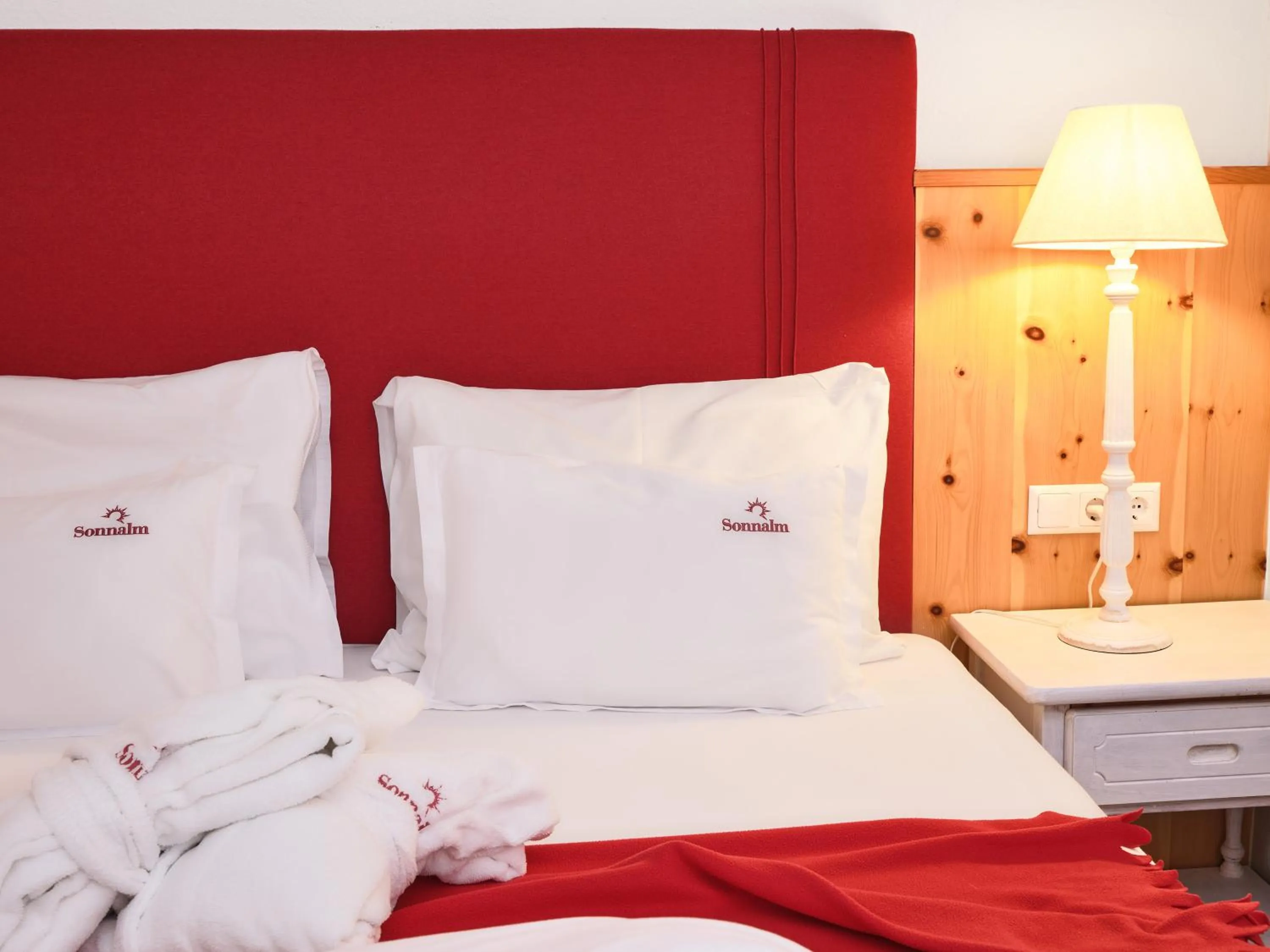 Bed in Hotel Sonnalm - SPA,Idyll,Dining