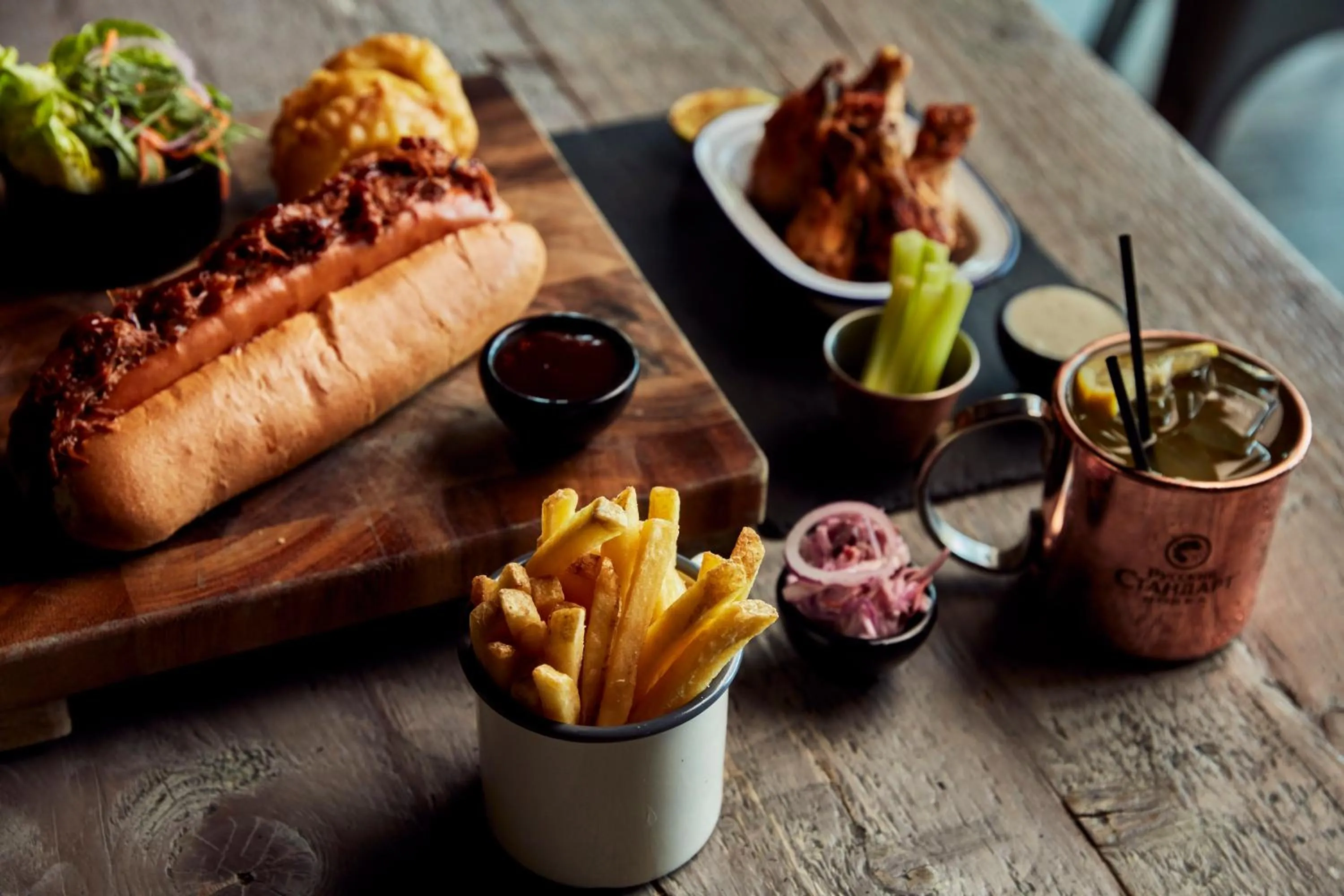 Restaurant/places to eat in Tŷ Magor